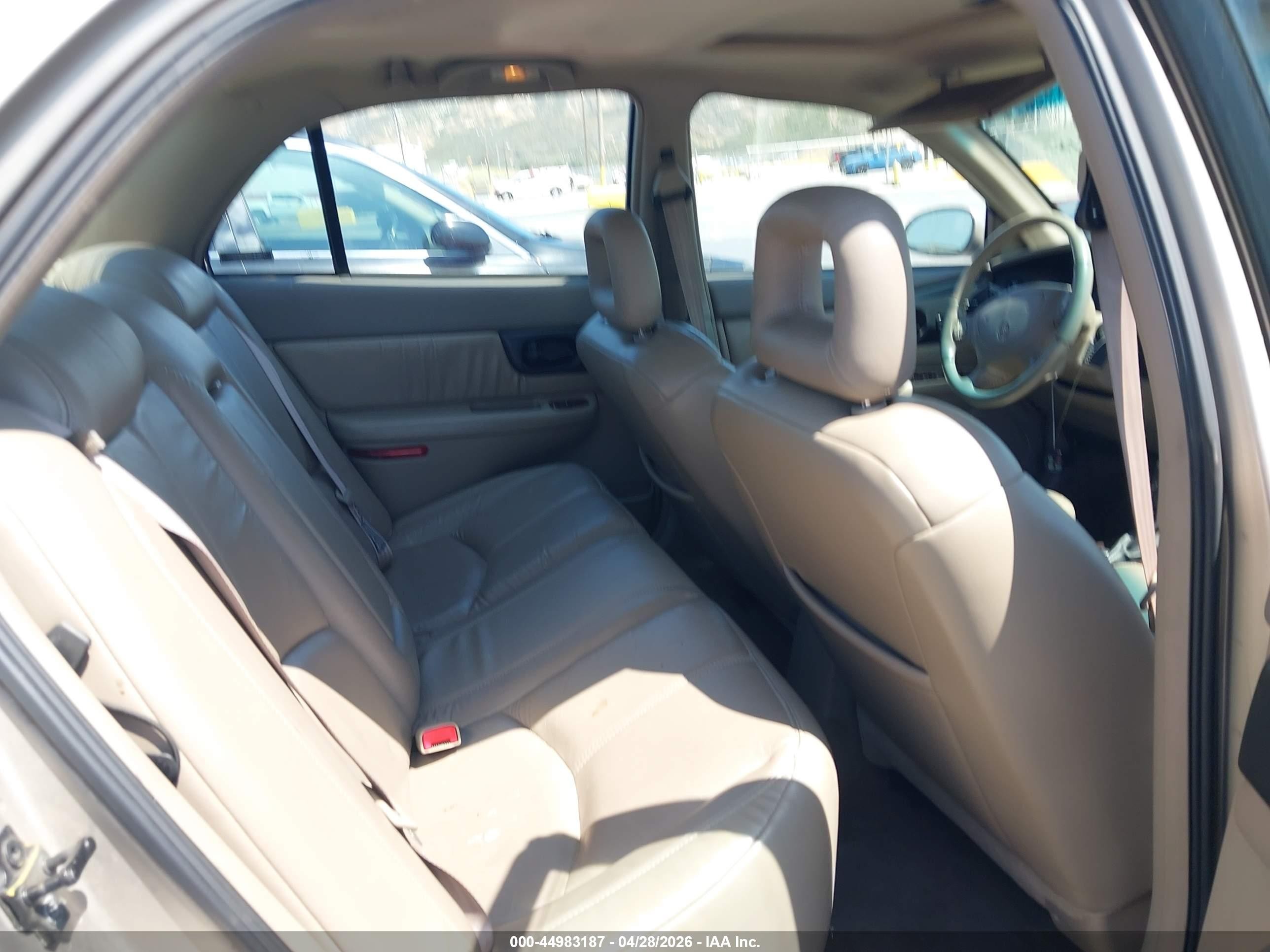 2000 Buick Regal Ls Beige vin: 2G4WB55K3Y1218019