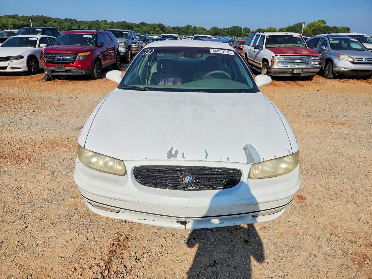 2000 Buick Regal Ls White vin: 2G4WB55K4Y1230468