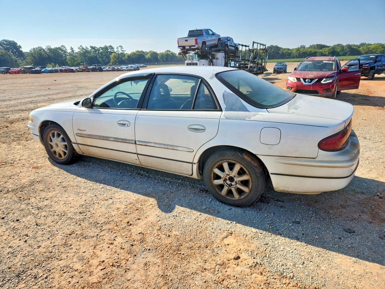 2000 Buick Regal Ls White vin: 2G4WB55K4Y1230468