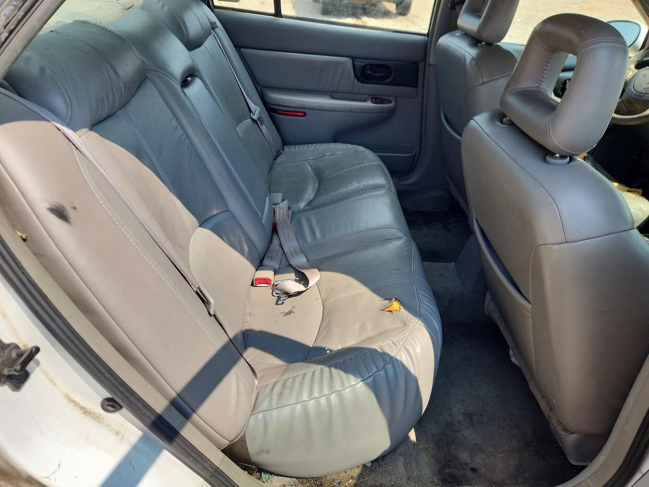 2000 Buick Regal Ls White vin: 2G4WB55K4Y1230468