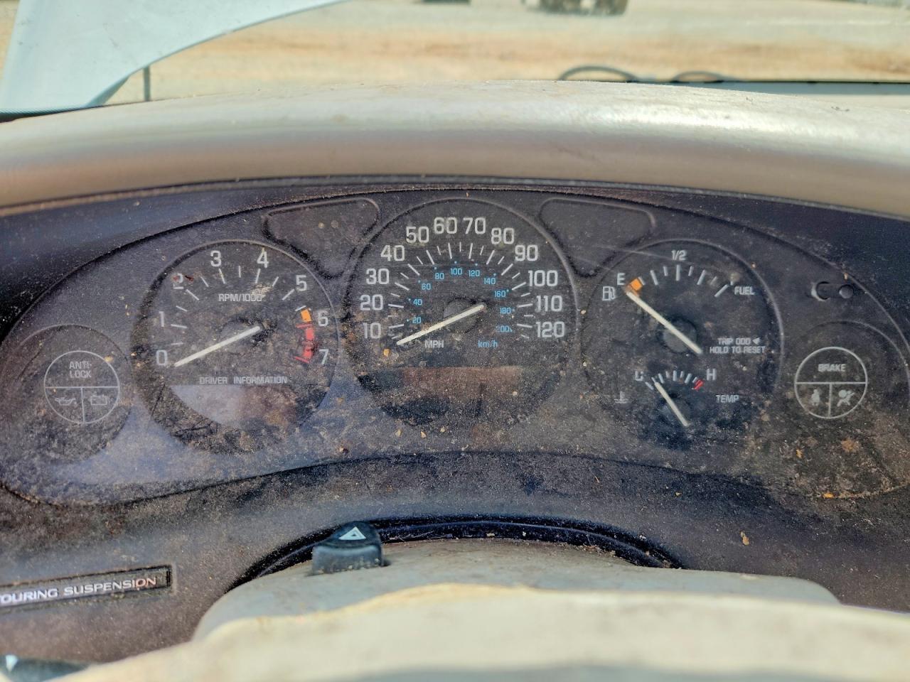 2000 Buick Regal Ls White vin: 2G4WB55K4Y1230468