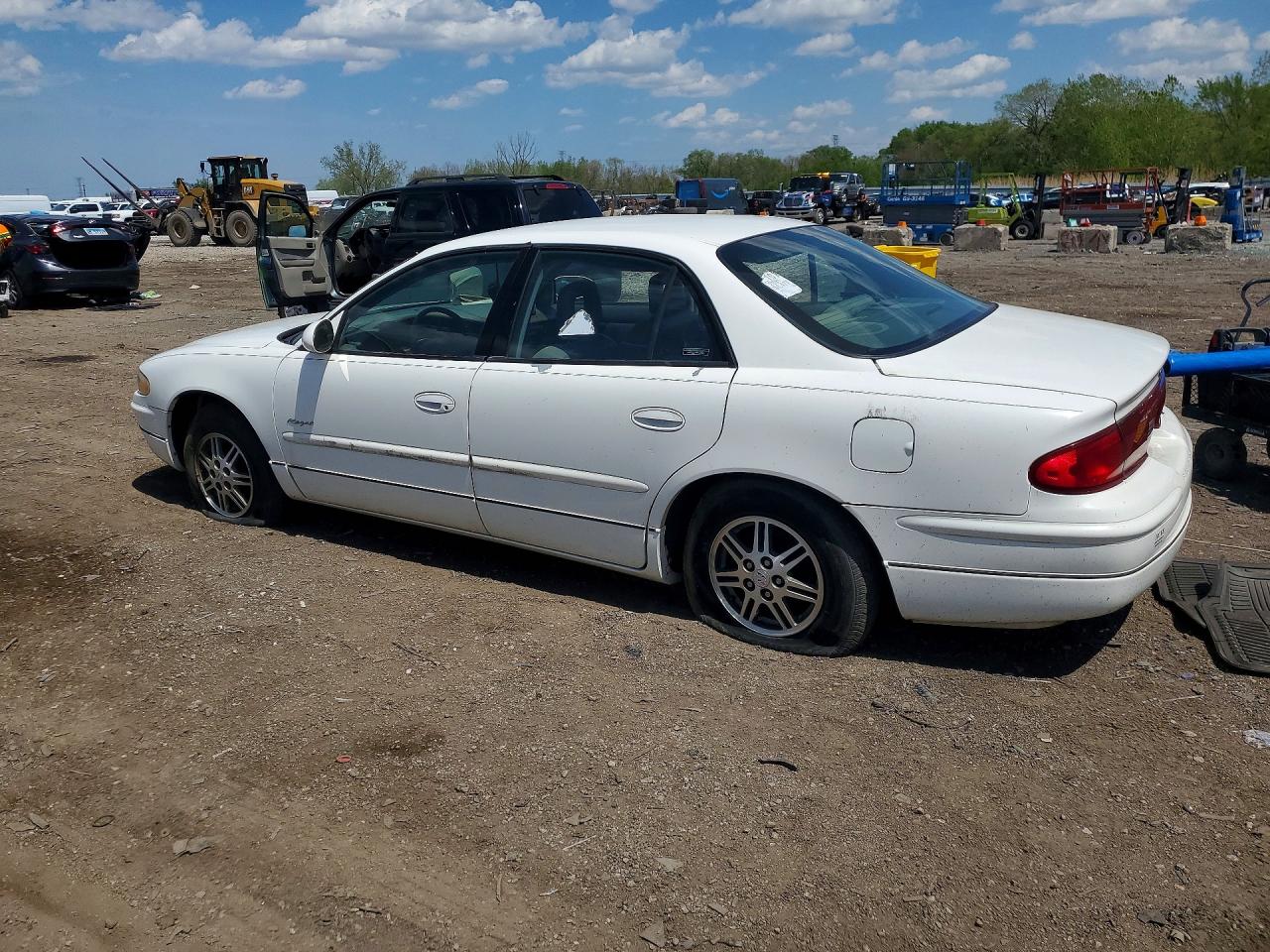 2001 Buick Regal Ls White vin: 2G4WB55K711153312