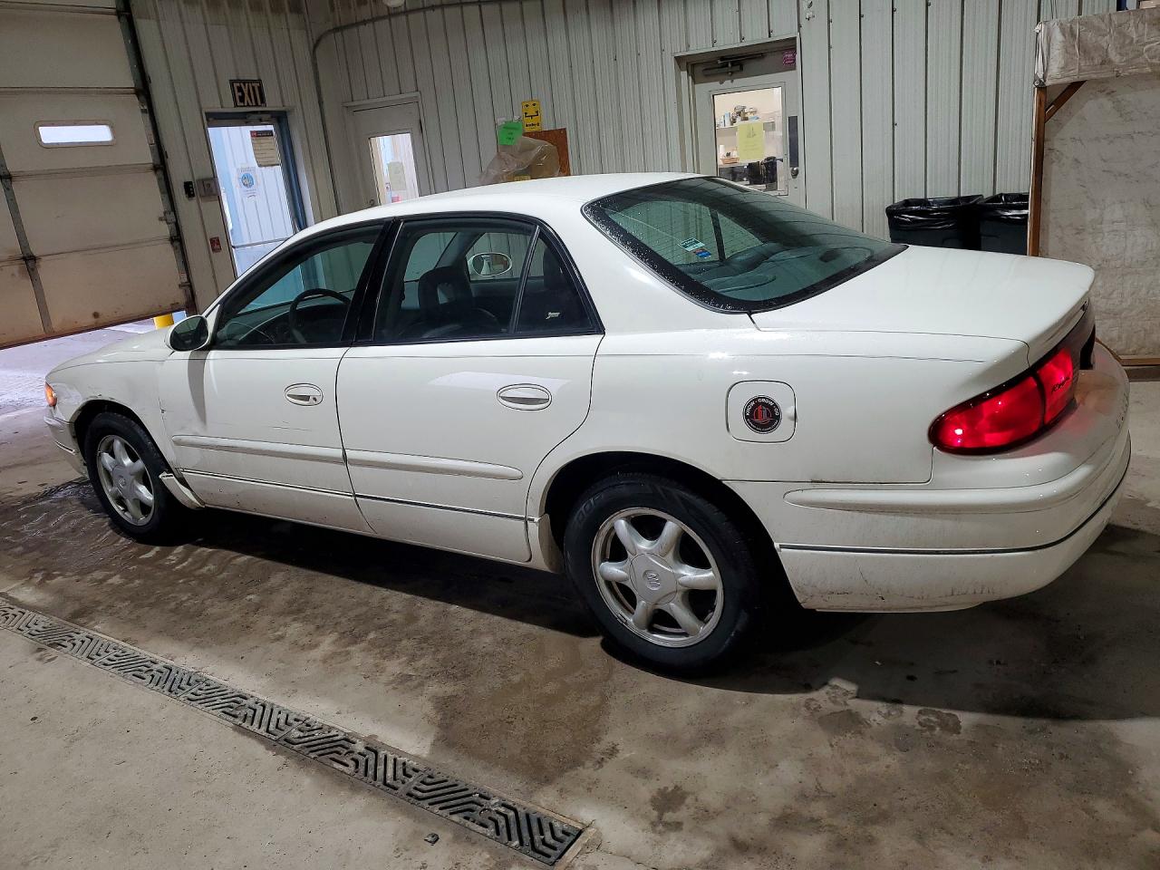 2004 Buick Regal Ls White vin: 2G4WB55K741353739