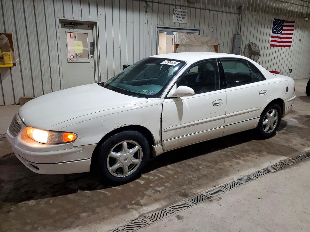 2004 Buick Regal Ls White vin: 2G4WB55K741353739