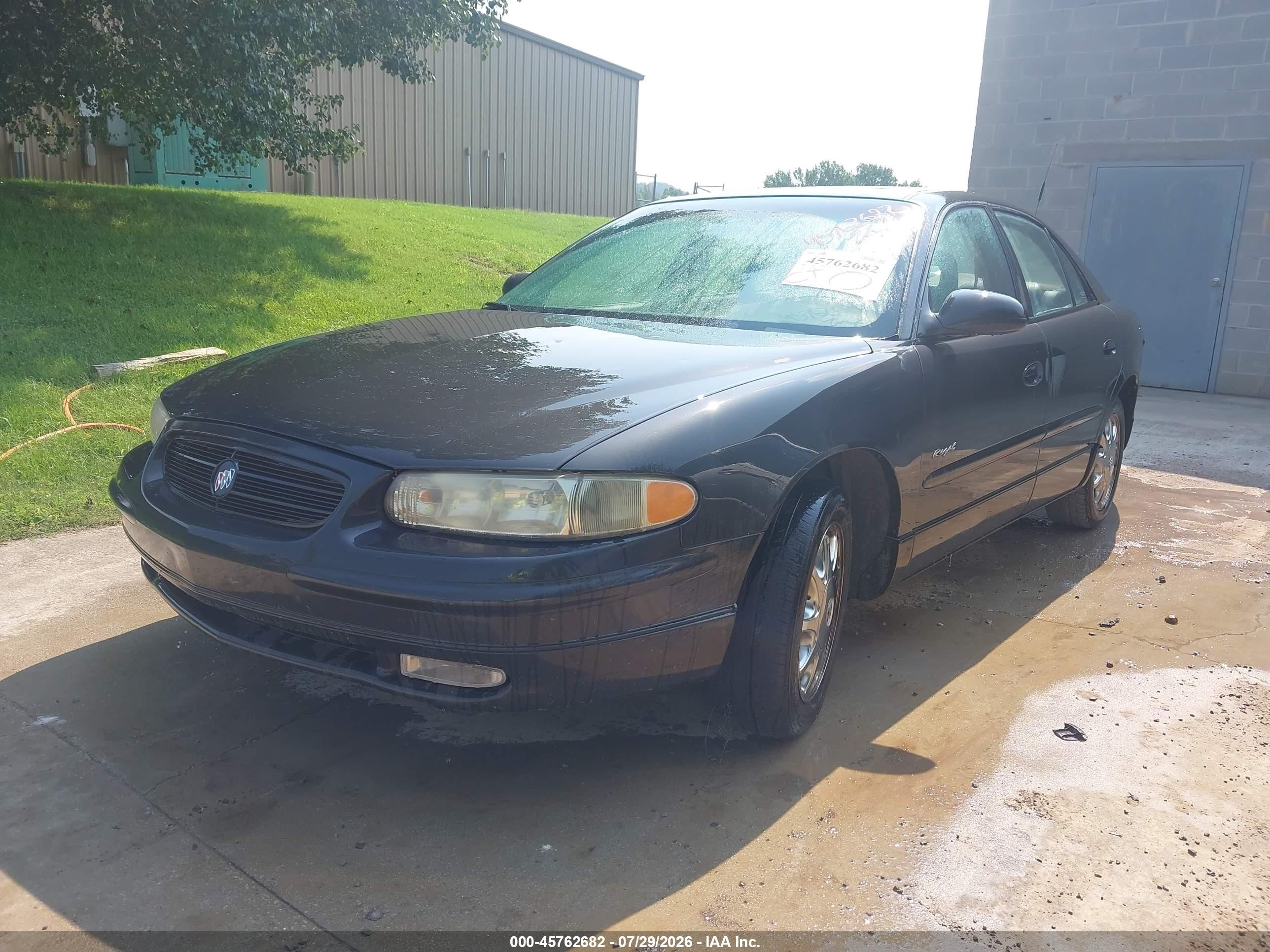 2001 Buick Regal Ls Maroon vin: 2G4WB55K811199196