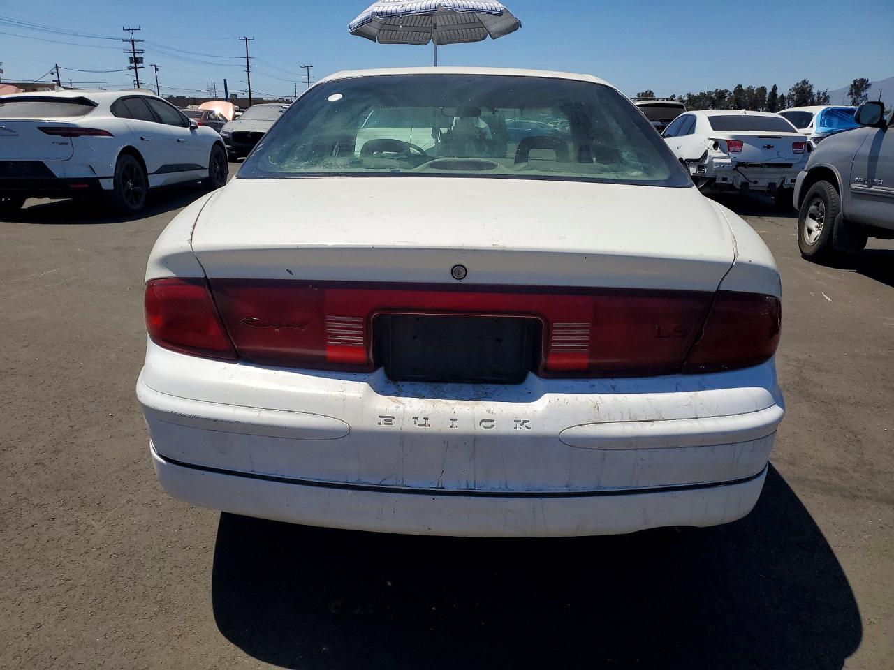 2002 Buick Regal Ls Белый vin: 2G4WB55K821227306