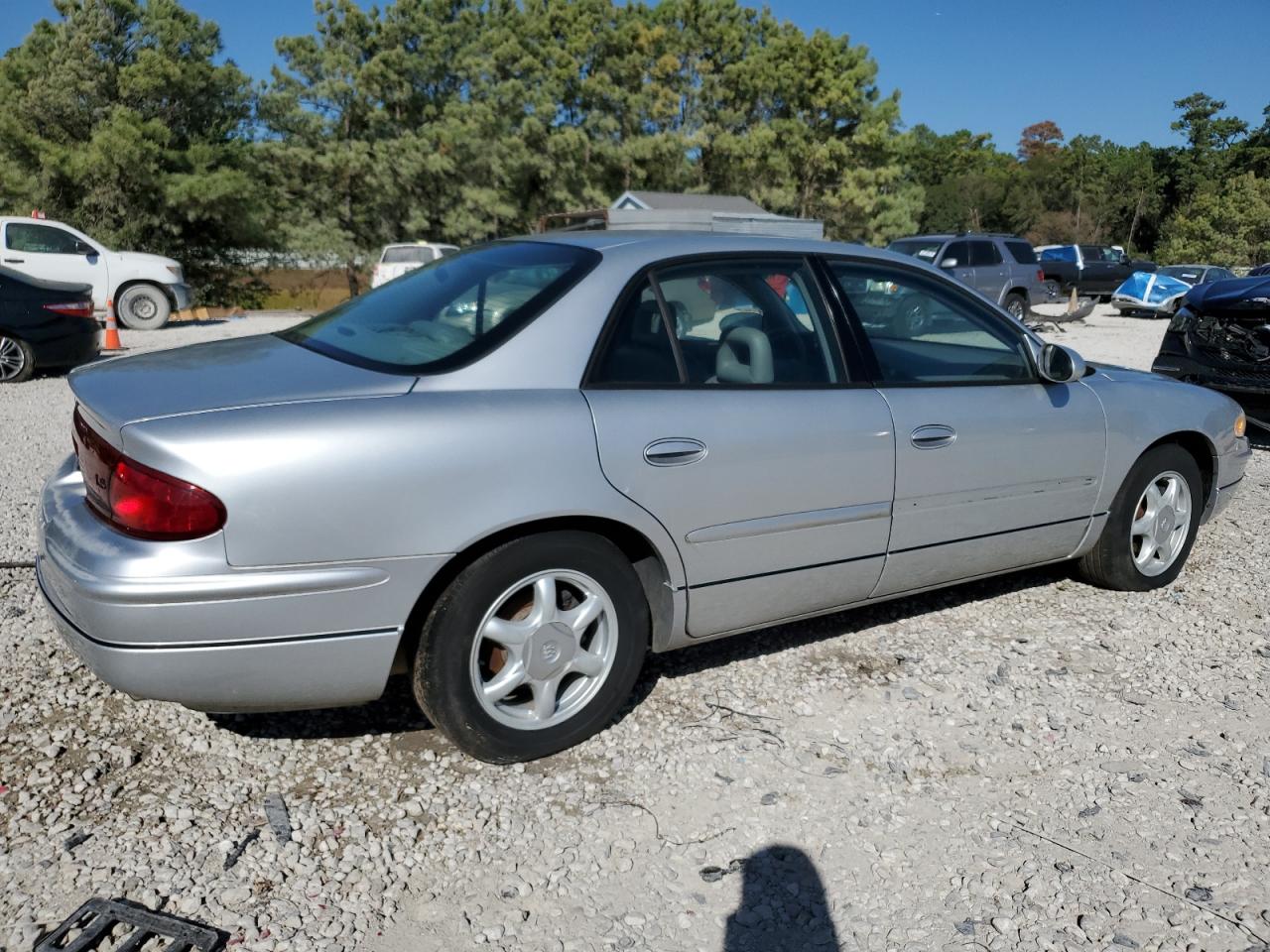 2004 Buick Regal Ls Silver vin: 2G4WB55K941324405