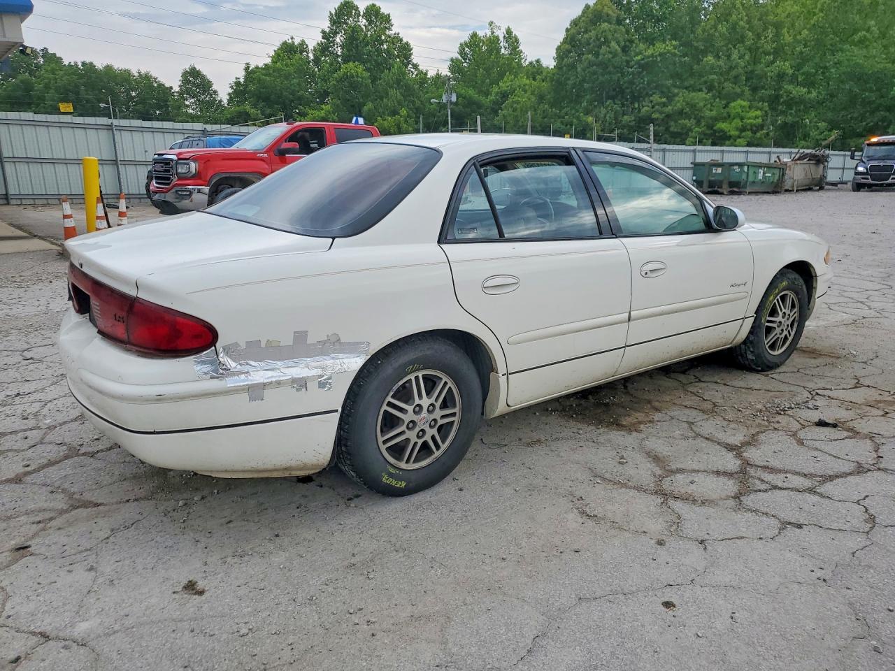 2002 Buick Regal Ls White vin: 2G4WB55KX21141124