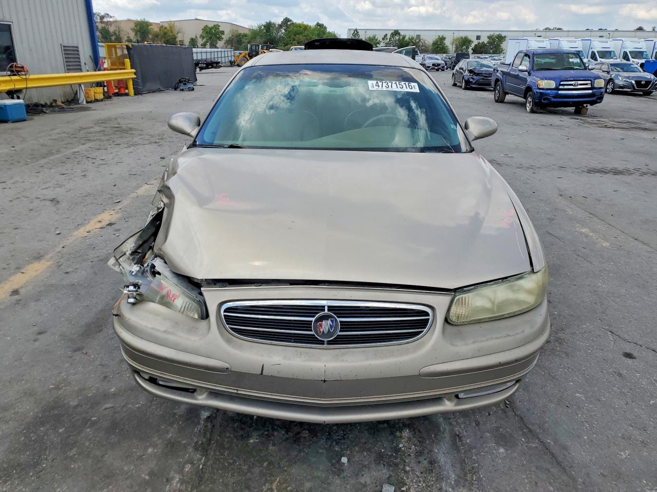 2000 Buick Regal Ls Золотой vin: 2G4WB55KXY1217840