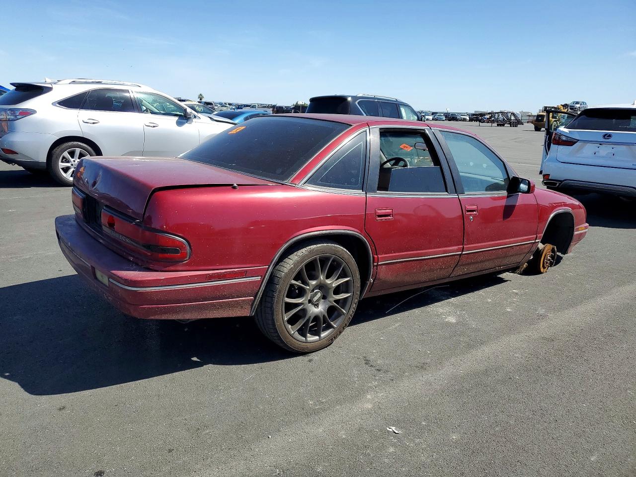 1994 Buick Regal Custom Burgundy vin: 2G4WB55L9R1491136