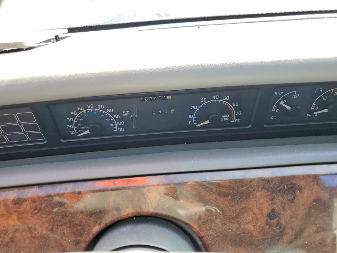 1994 Buick Regal Custom Burgundy vin: 2G4WB55L9R1491136