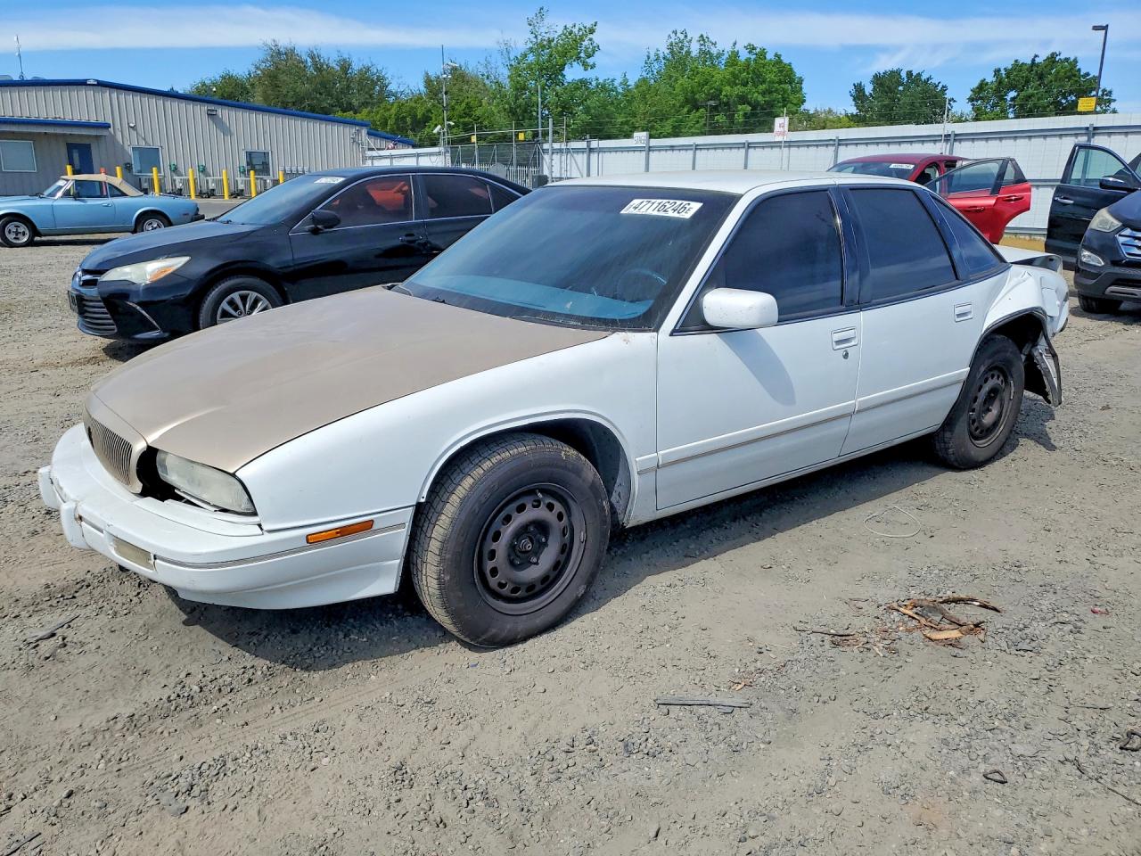 1994 Buick Regal Custom White vin: 2G4WB55M8R1446729