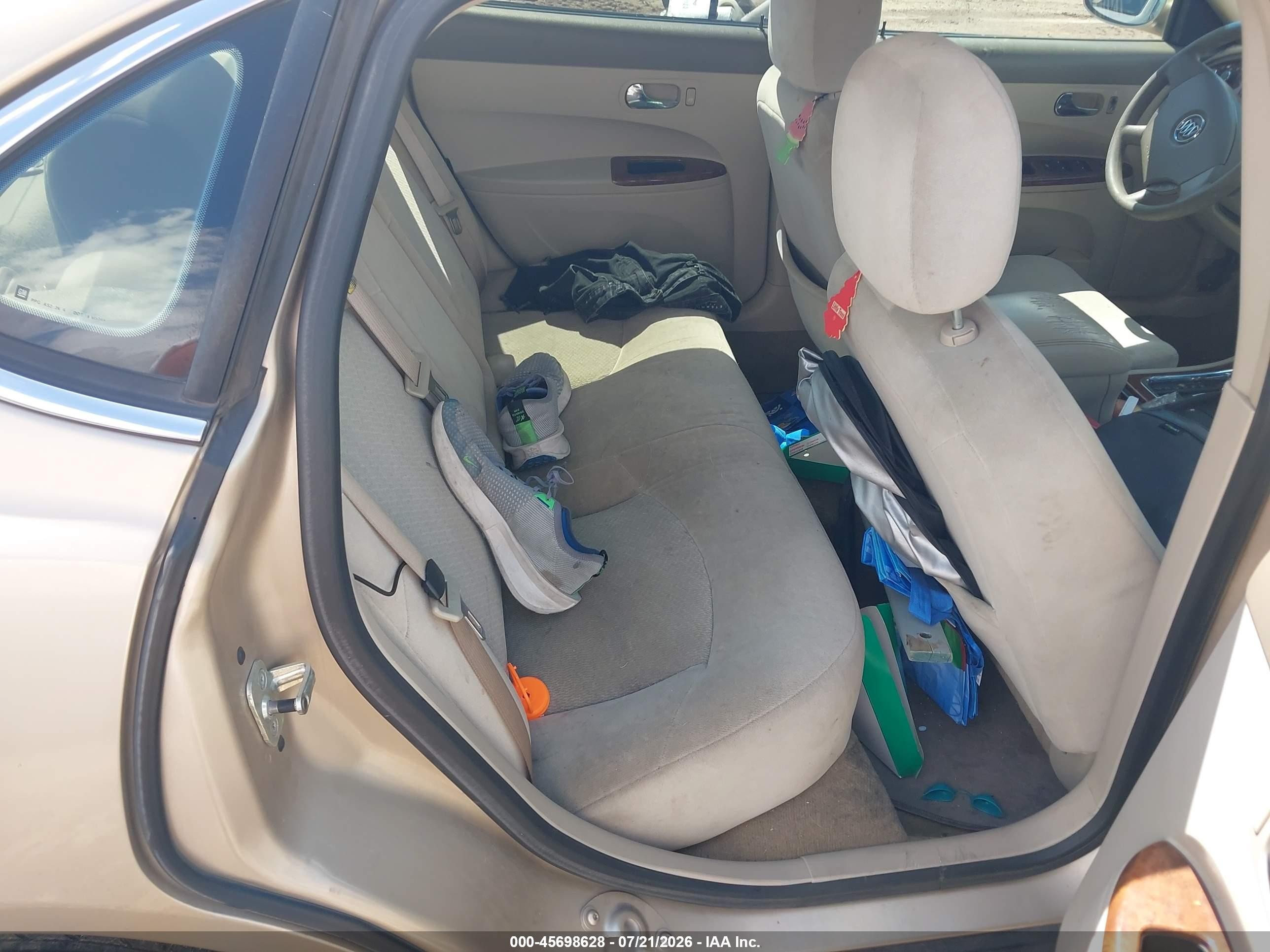 2005 Buick Lacrosse Cx Золотой vin: 2G4WC532051204316