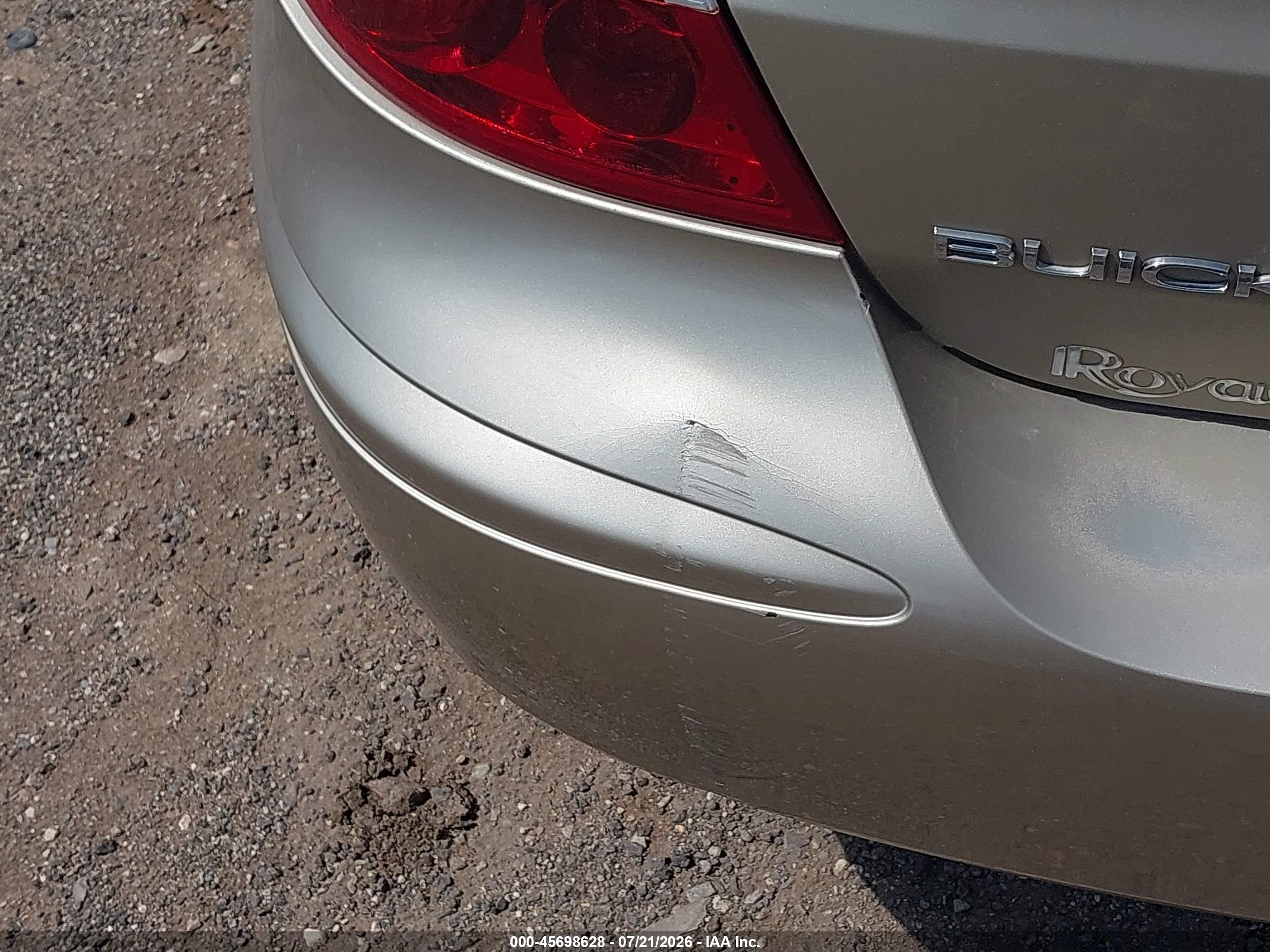 2005 Buick Lacrosse Cx Золотой vin: 2G4WC532051204316