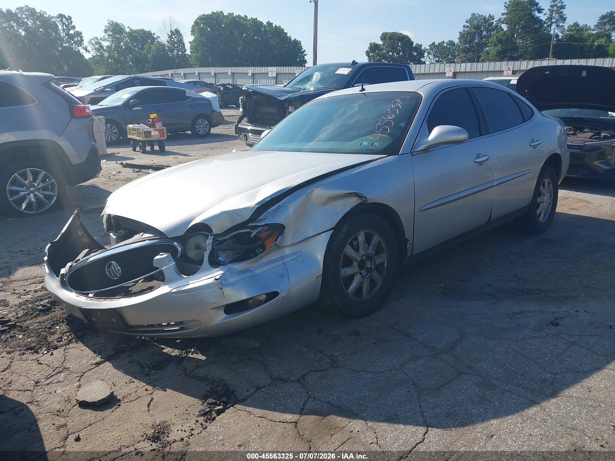 2005 Buick Lacrosse Cx Silver vin: 2G4WC532151325047