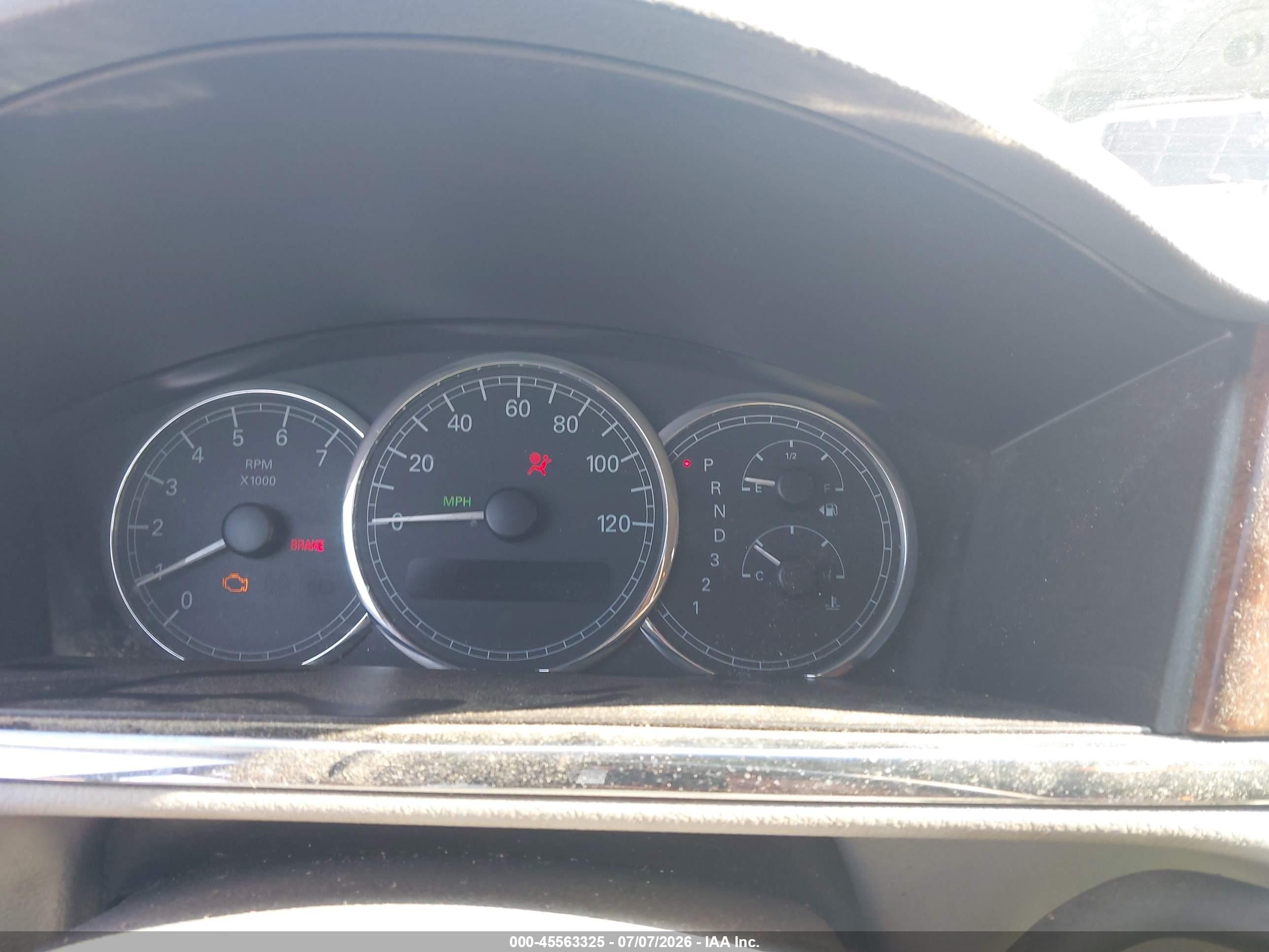 2005 Buick Lacrosse Cx Silver vin: 2G4WC532151325047