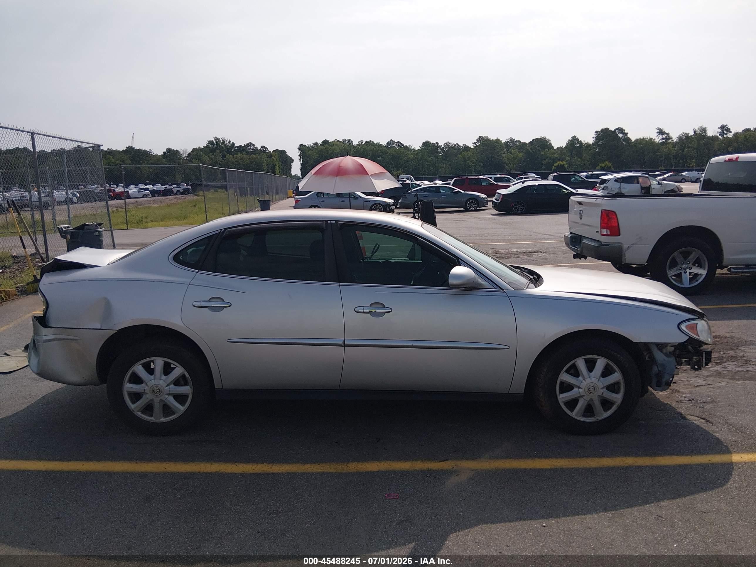 2005 Buick Lacrosse Cx Silver vin: 2G4WC532251235986