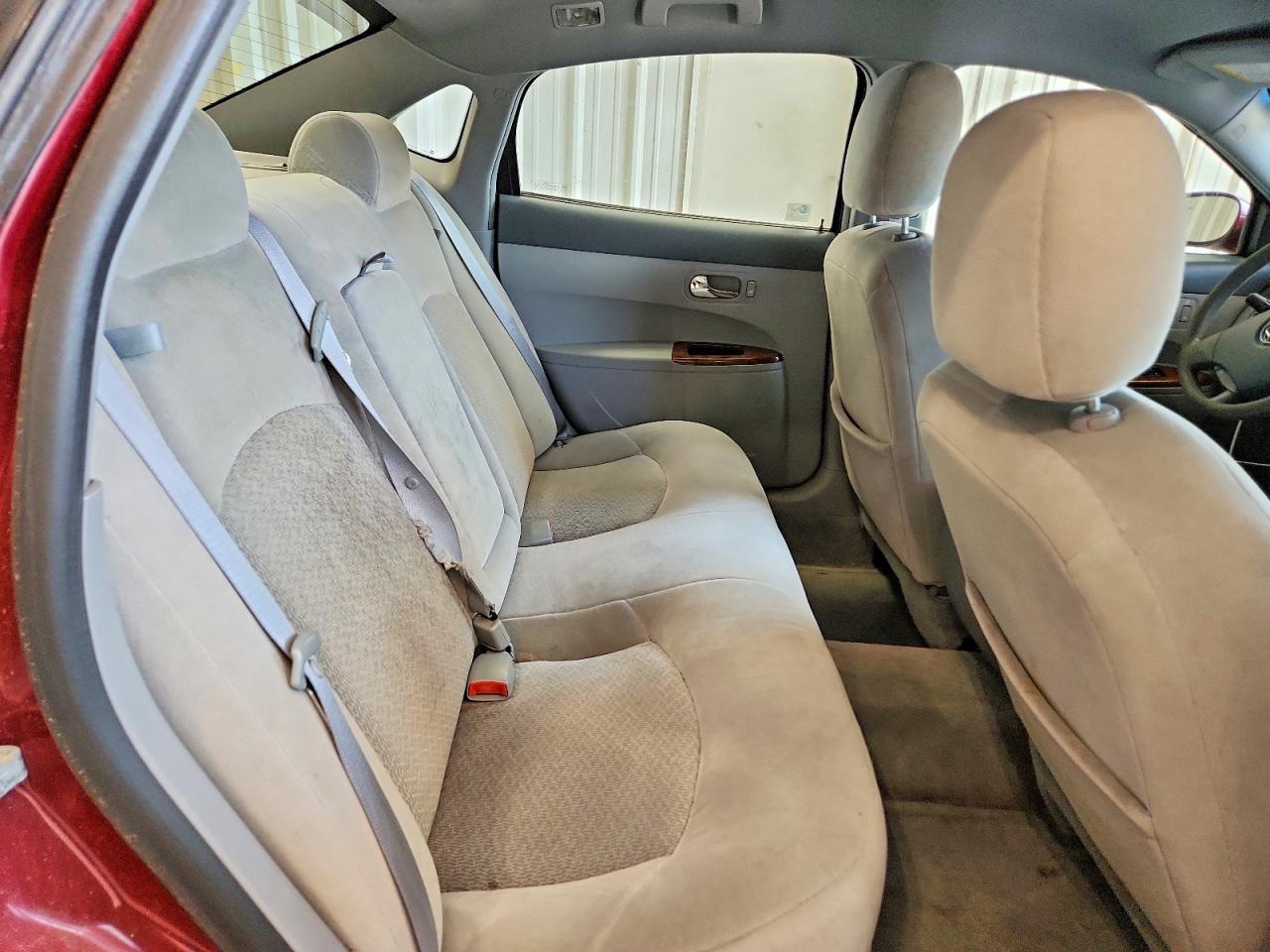 2005 Buick Lacrosse Cx Burgundy vin: 2G4WC532351216413