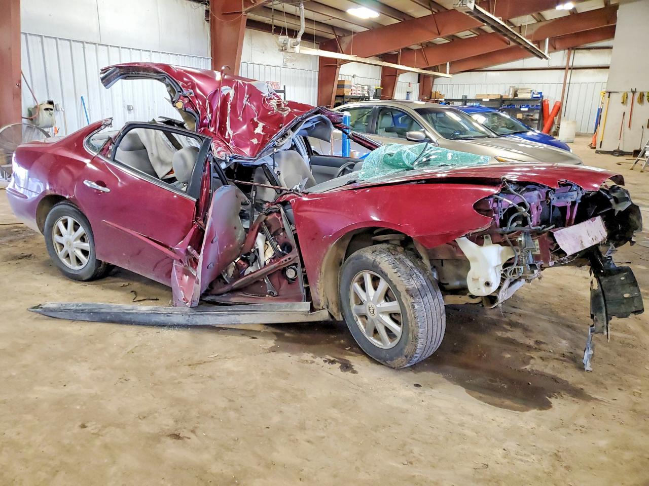 2005 Buick Lacrosse Cx Maroon vin: 2G4WC532351295470