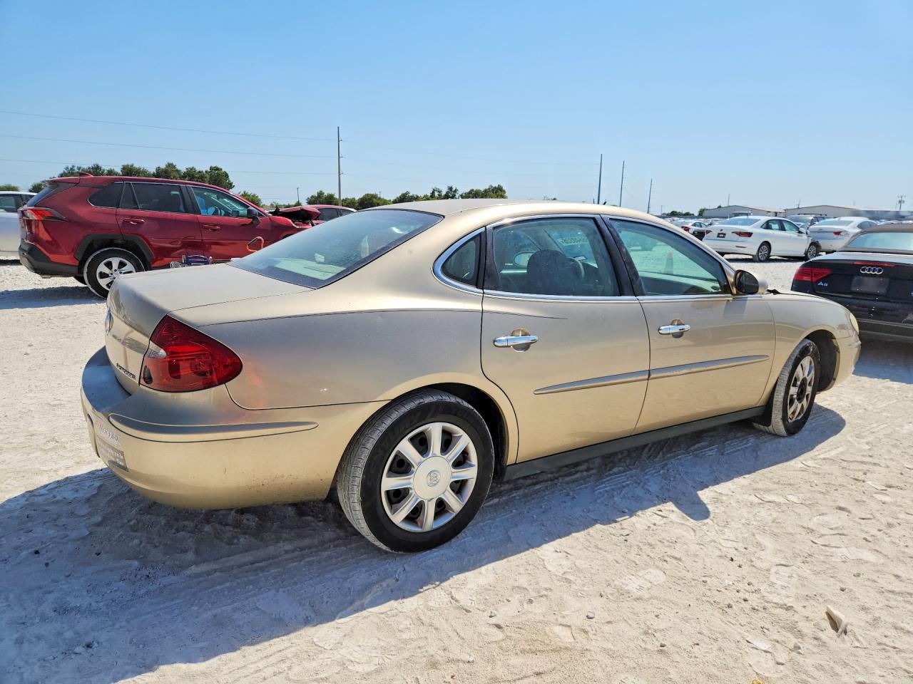 2005 Buick Lacrosse Cx Gold vin: 2G4WC532551225386