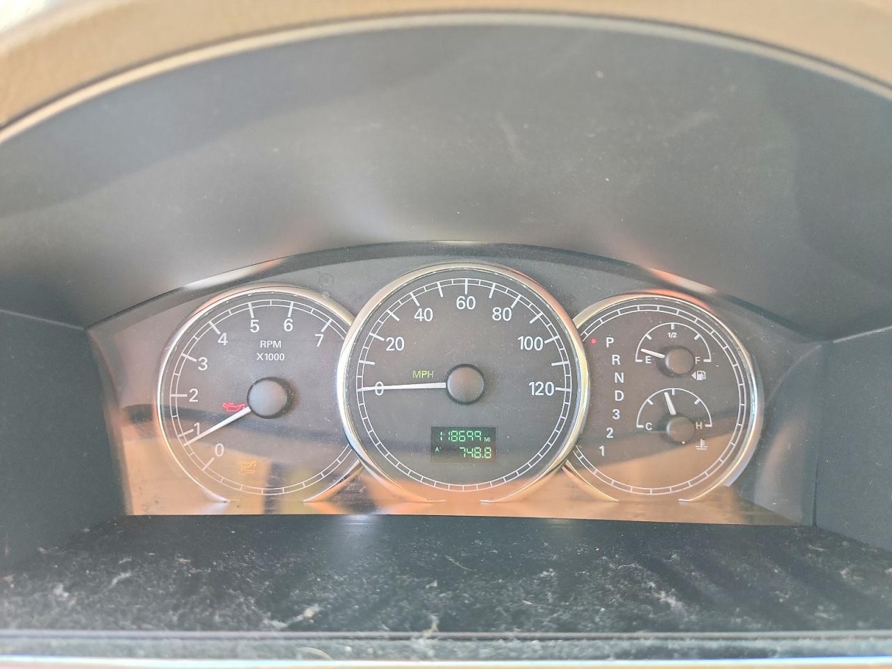 2005 Buick Lacrosse Cx Gold vin: 2G4WC532551225386