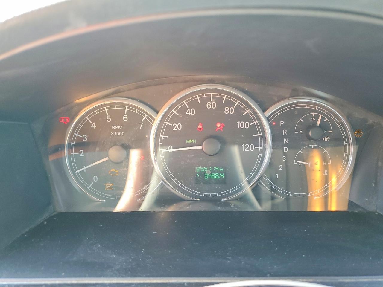 2005 Buick Lacrosse Cx White vin: 2G4WC532651263385