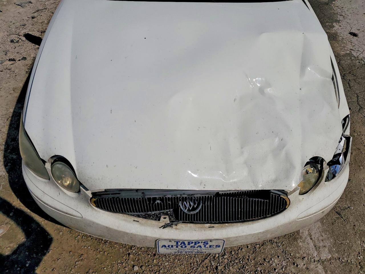 2005 Buick Lacrosse Cx White vin: 2G4WC532651263385