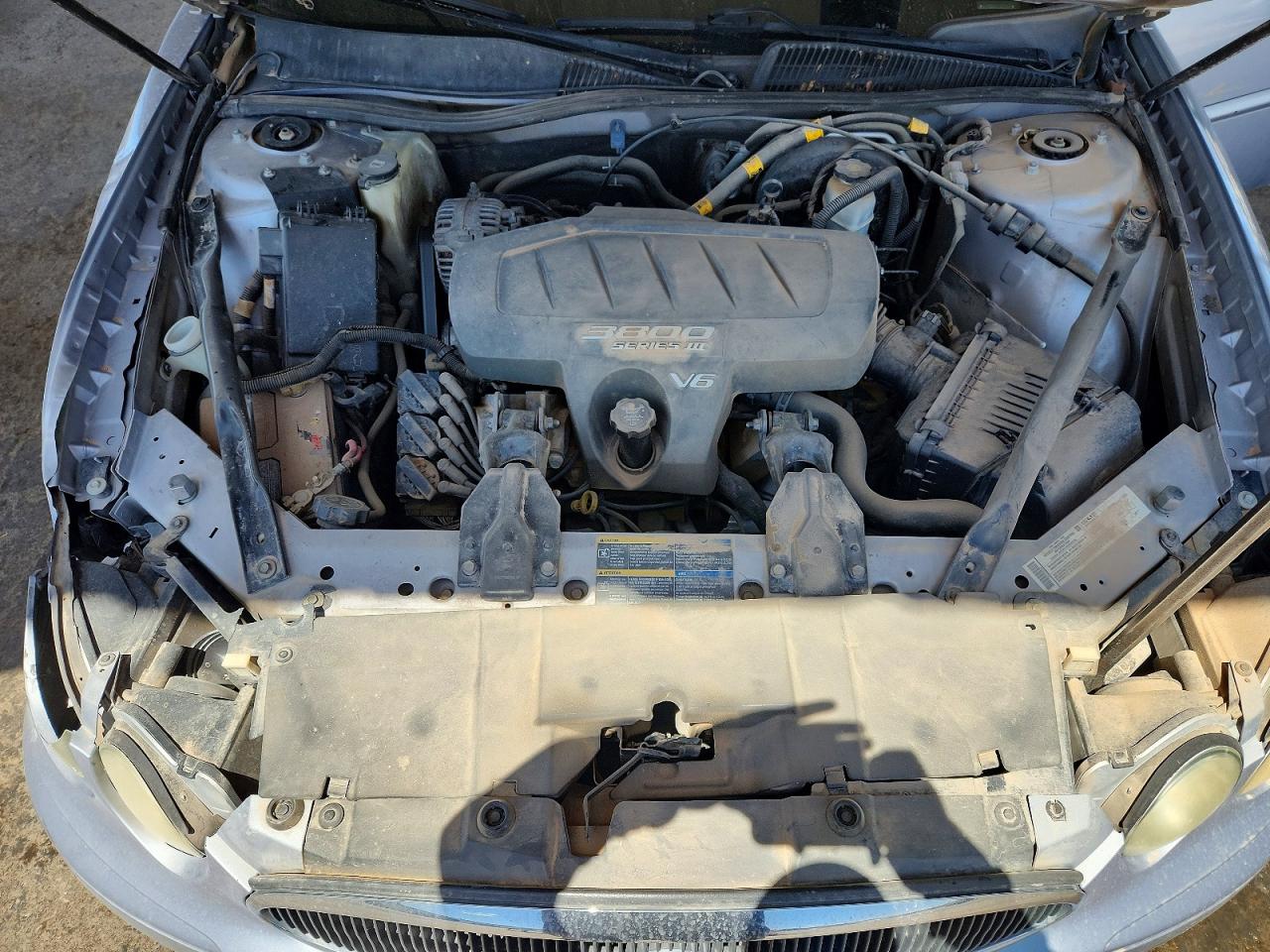 2005 Buick Lacrosse Cx Silver vin: 2G4WC532851218335