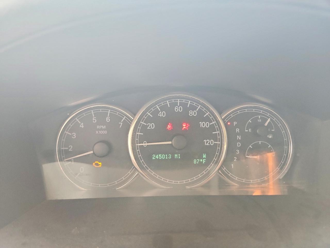 2005 Buick Lacrosse Cx White vin: 2G4WC532851224992