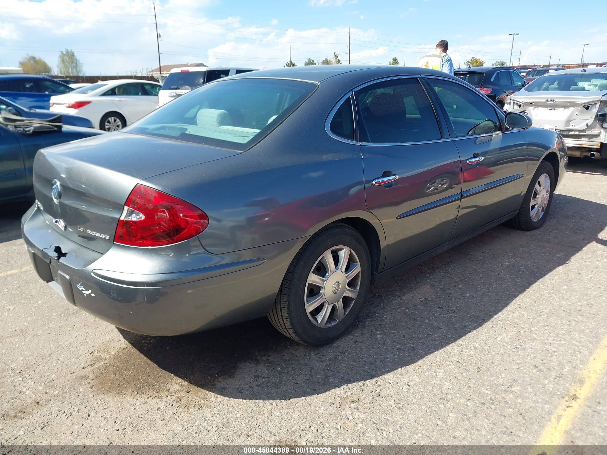 2005 Buick Lacrosse Cx Green vin: 2G4WC532851281094