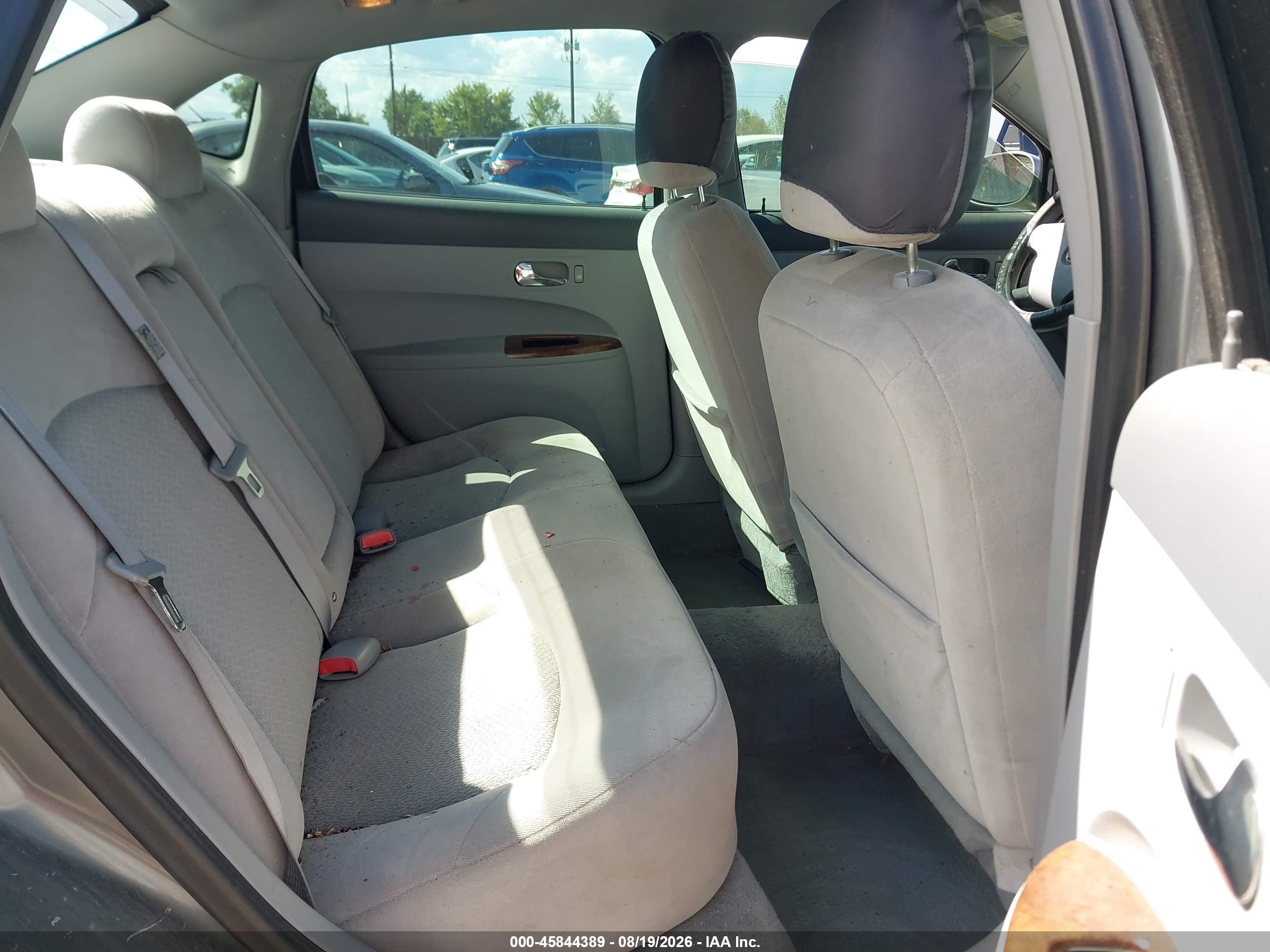 2005 Buick Lacrosse Cx Green vin: 2G4WC532851281094