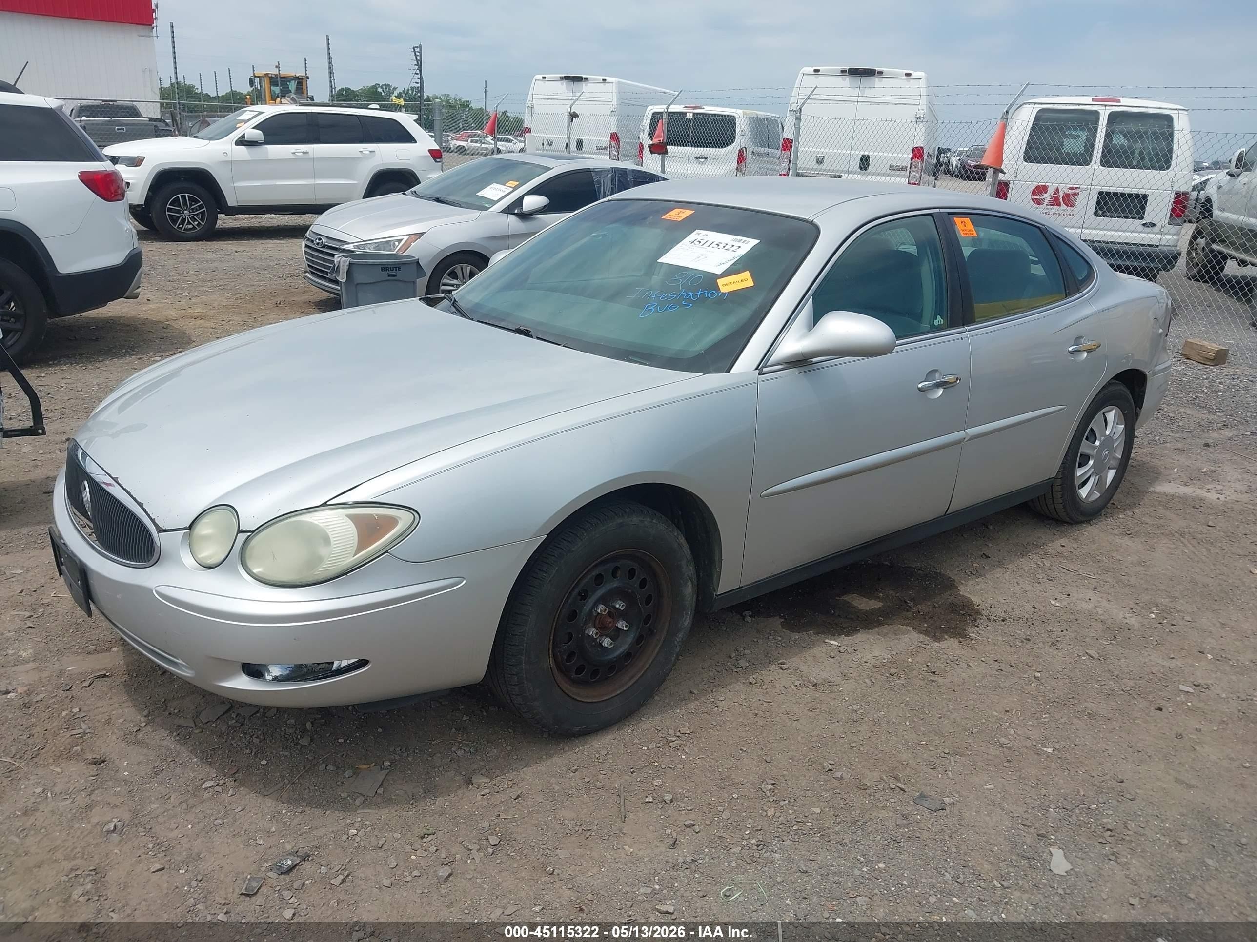 2005 Buick Lacrosse Cx Silver vin: 2G4WC532851306026