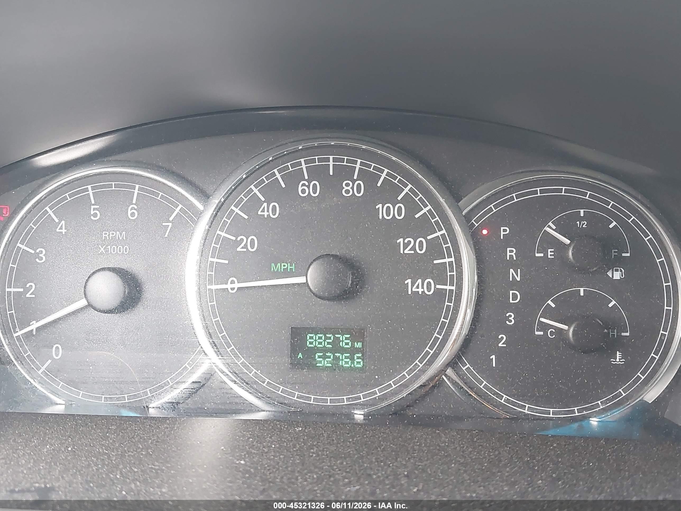 2005 Buick Lacrosse Cx Silver vin: 2G4WC532851317138