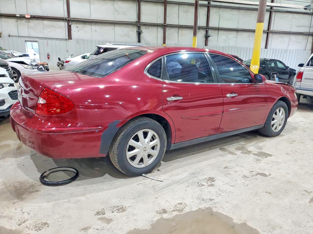 2005 Buick Lacrosse Cx Maroon vin: 2G4WC532X51223116