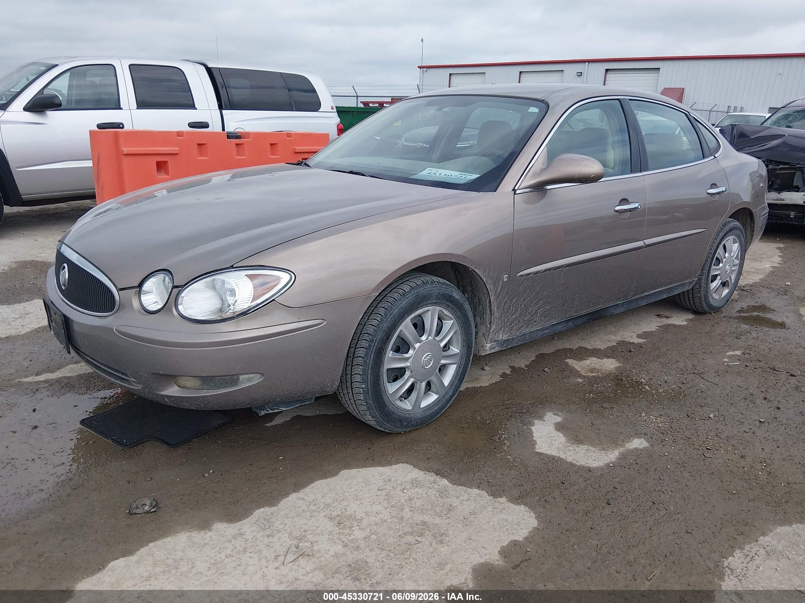 2007 Buick Lacrosse Cx Коричневый vin: 2G4WC552371118188