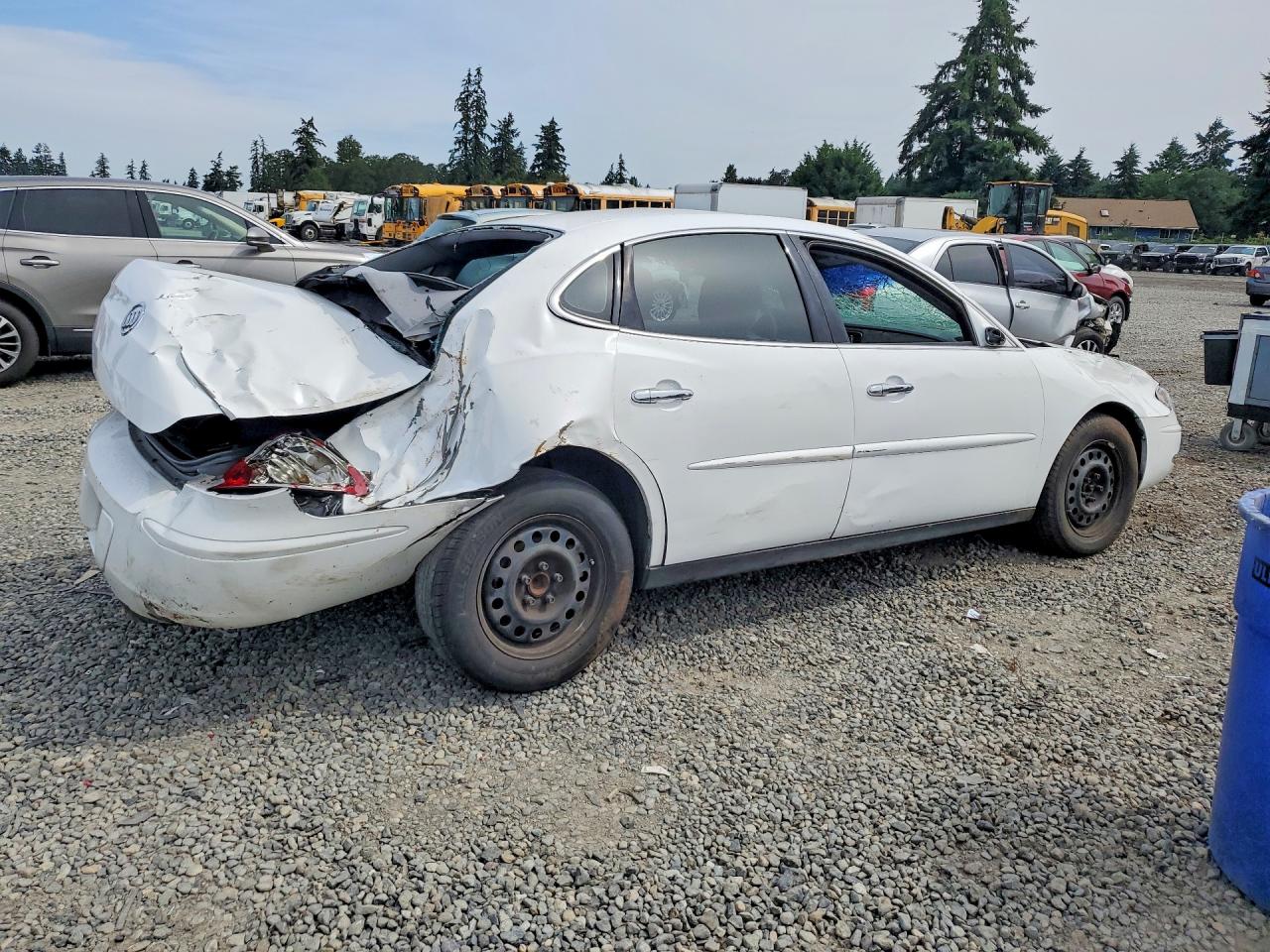2007 Buick Lacrosse Cx White vin: 2G4WC552371162546