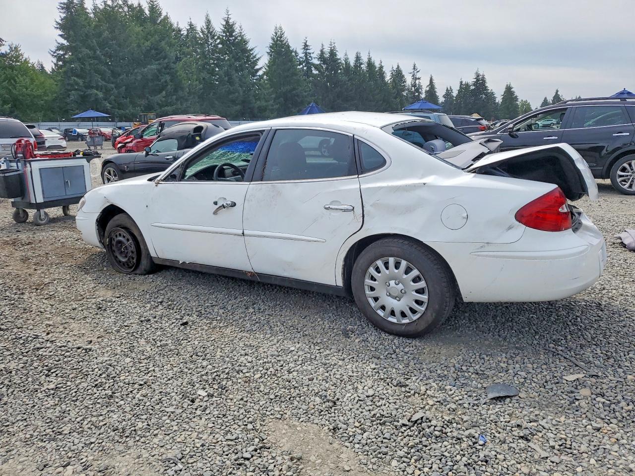 2007 Buick Lacrosse Cx White vin: 2G4WC552371162546