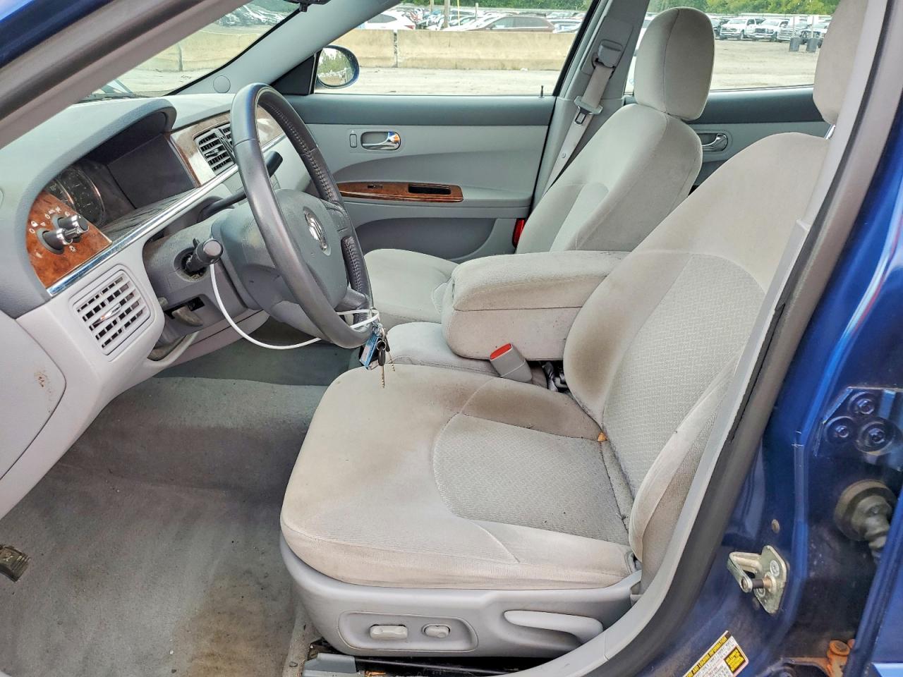 2005 Buick Lacrosse Cx Blue vin: 2G4WC562951275137