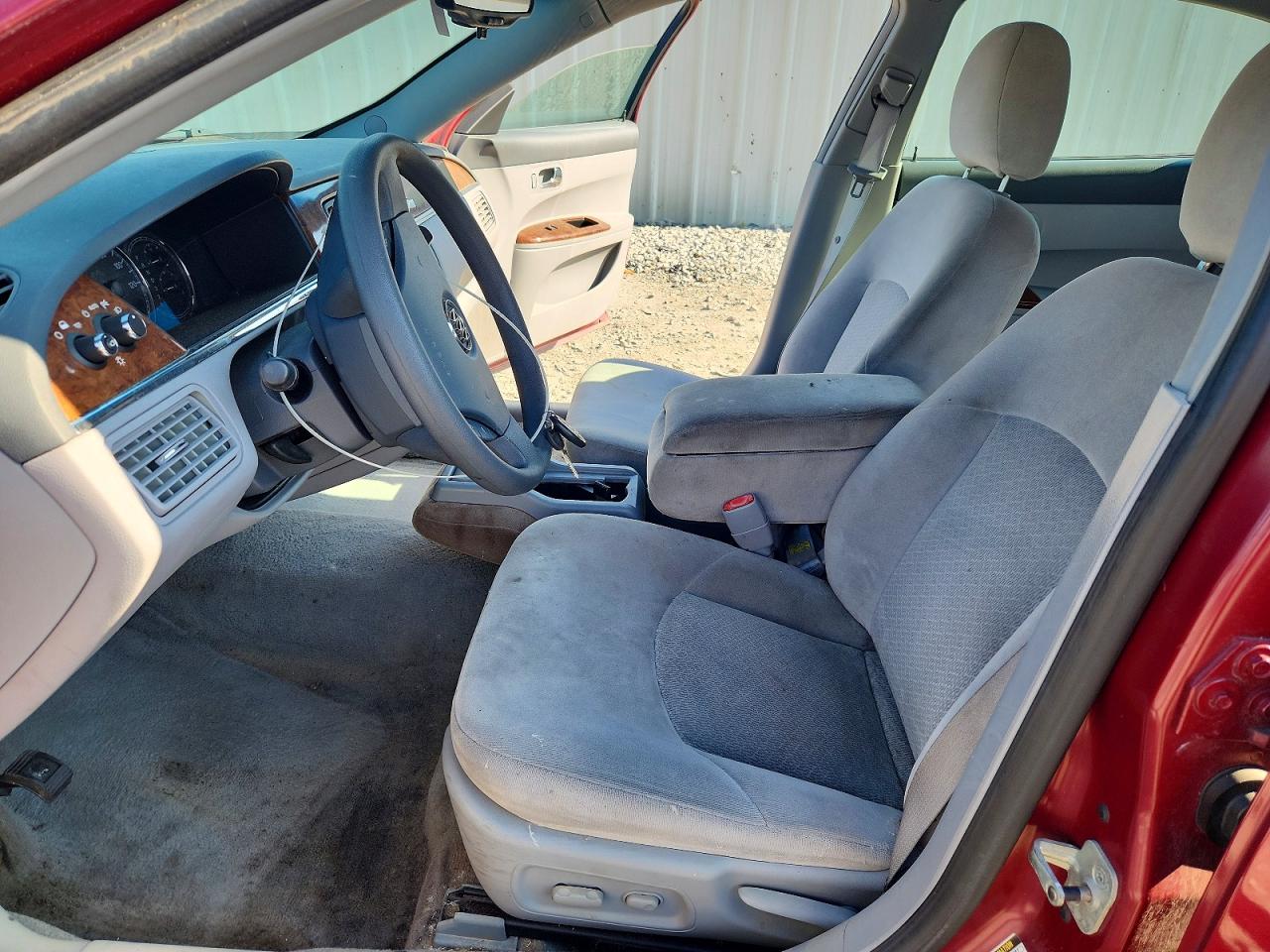 2005 Buick Lacrosse Cx Red vin: 2G4WC562X51317251