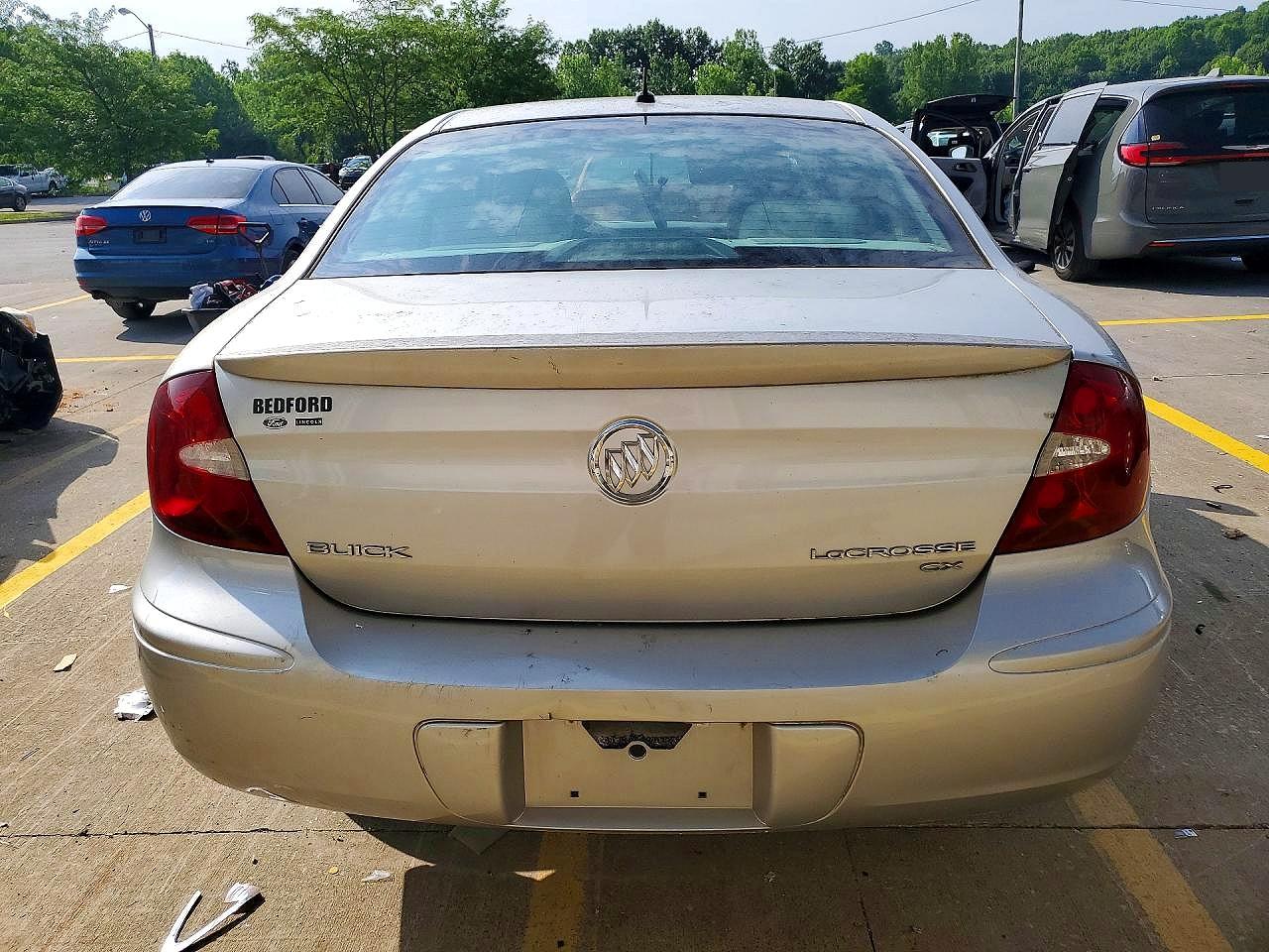 2006 Buick Lacrosse Cx Silver vin: 2G4WC582061250710
