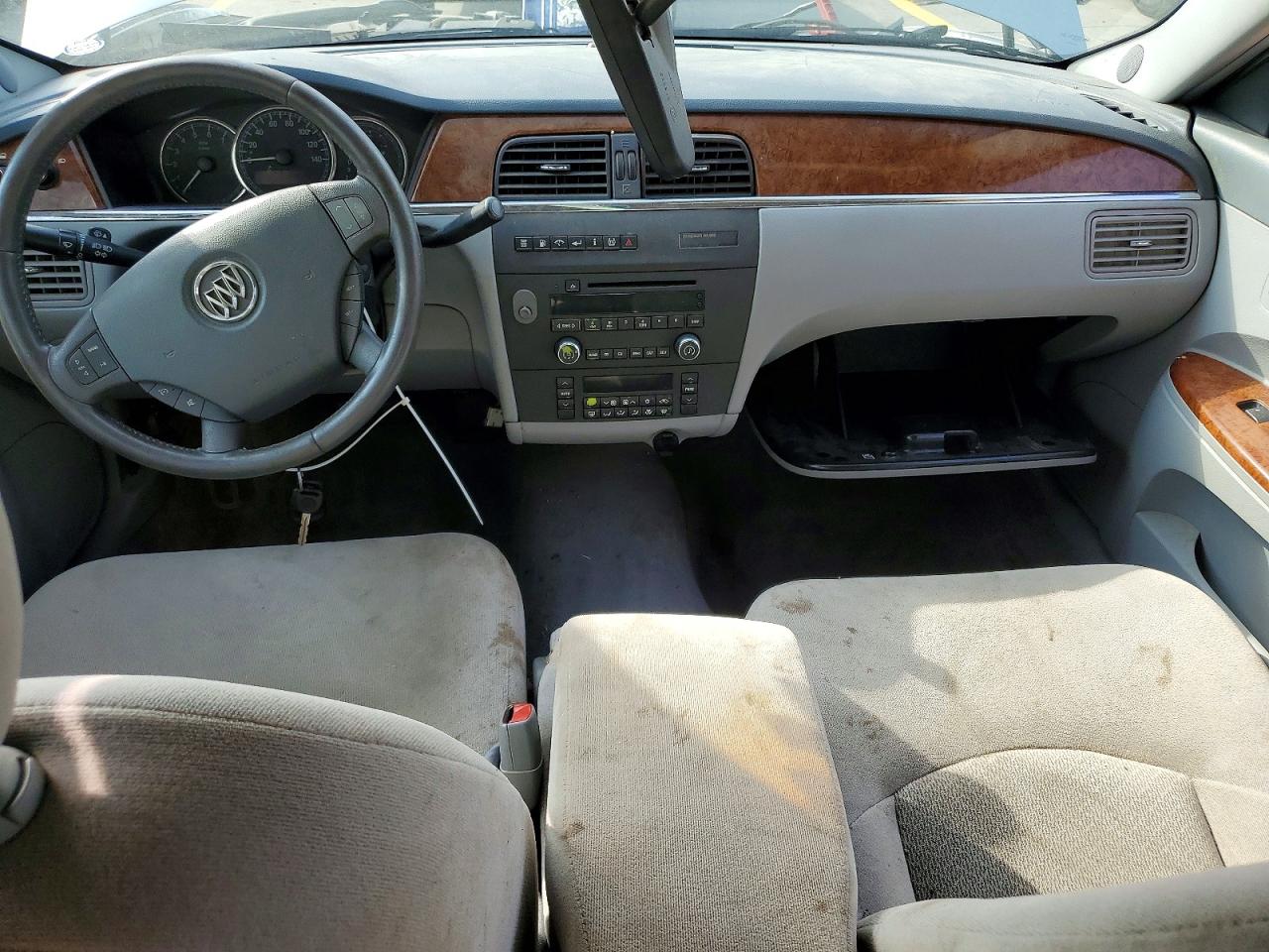 2006 Buick Lacrosse Cx Silver vin: 2G4WC582061250710