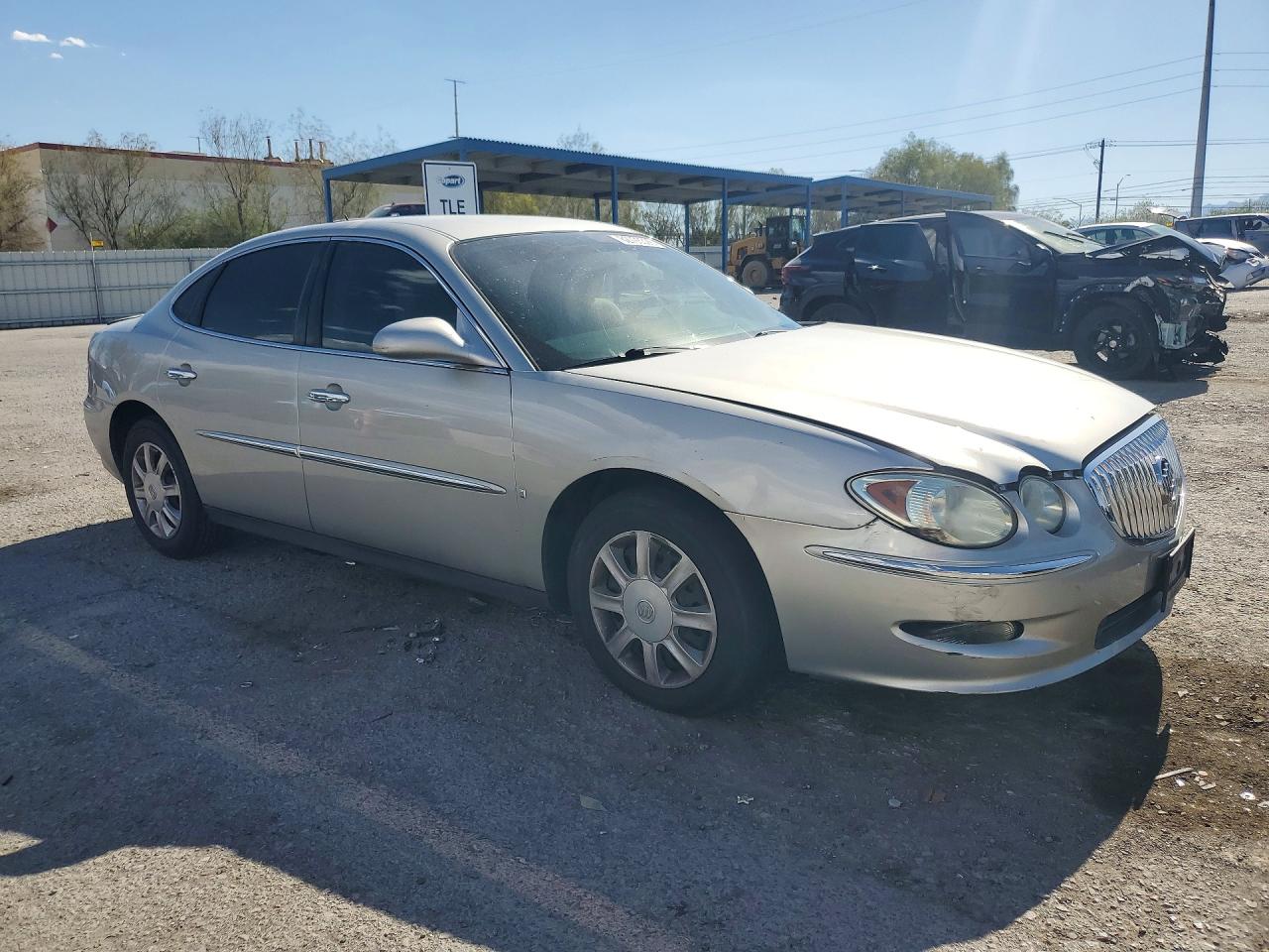 2008 Buick Lacrosse Cx Silver vin: 2G4WC582081284987