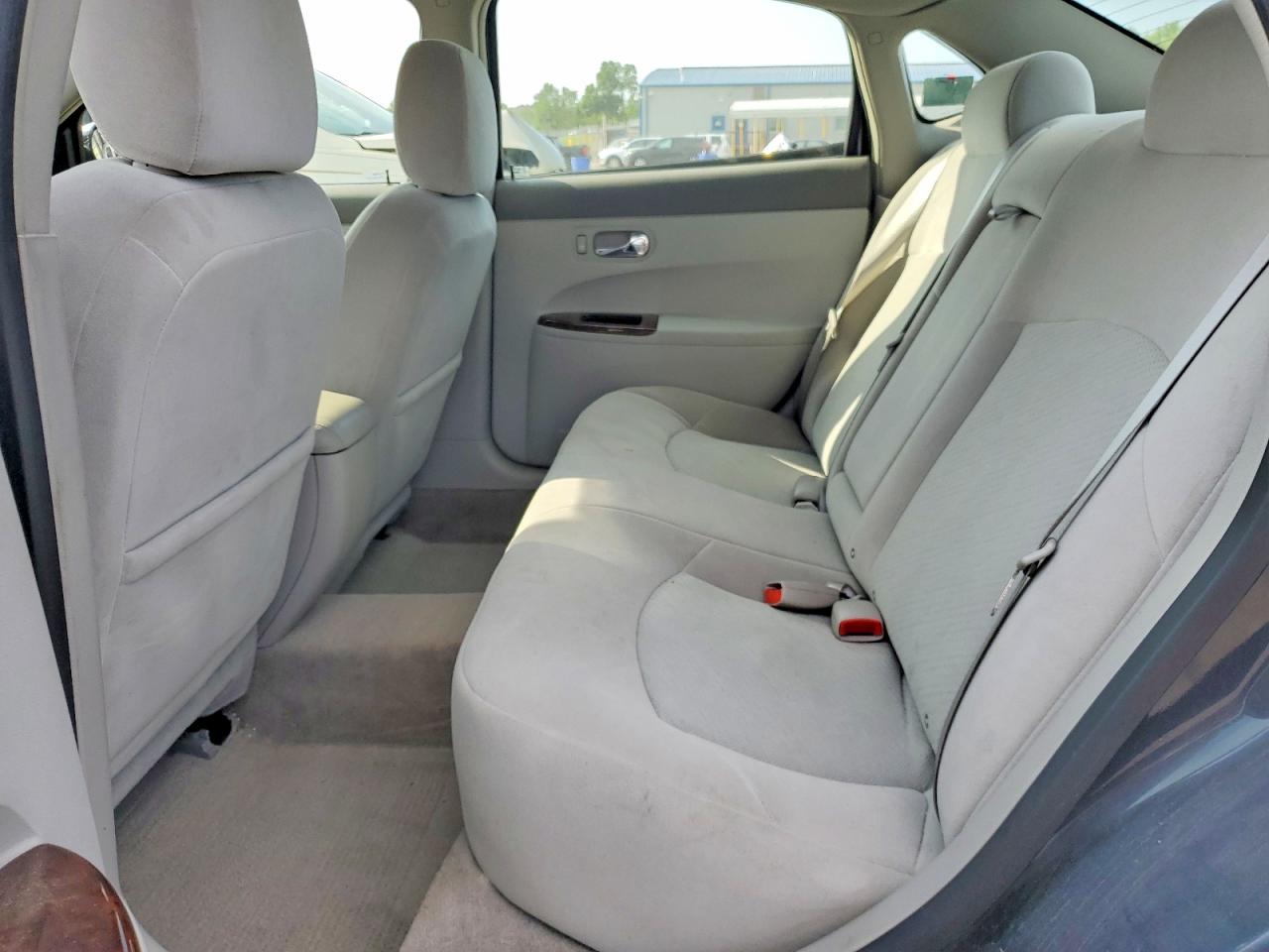 2008 Buick Lacrosse Cx Gray vin: 2G4WC582081291177