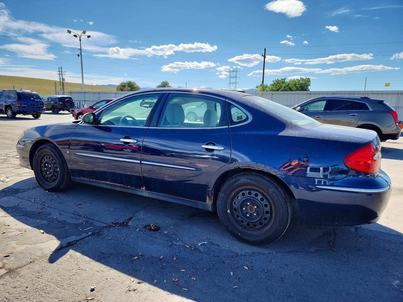 2008 Buick Lacrosse Cx Blue vin: 2G4WC582081359218