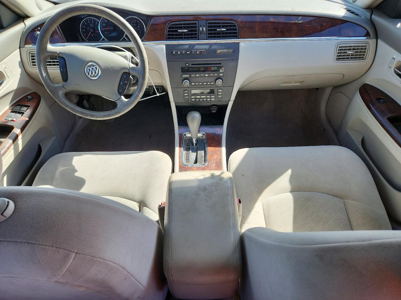 2008 Buick Lacrosse Cx Blue vin: 2G4WC582081359218