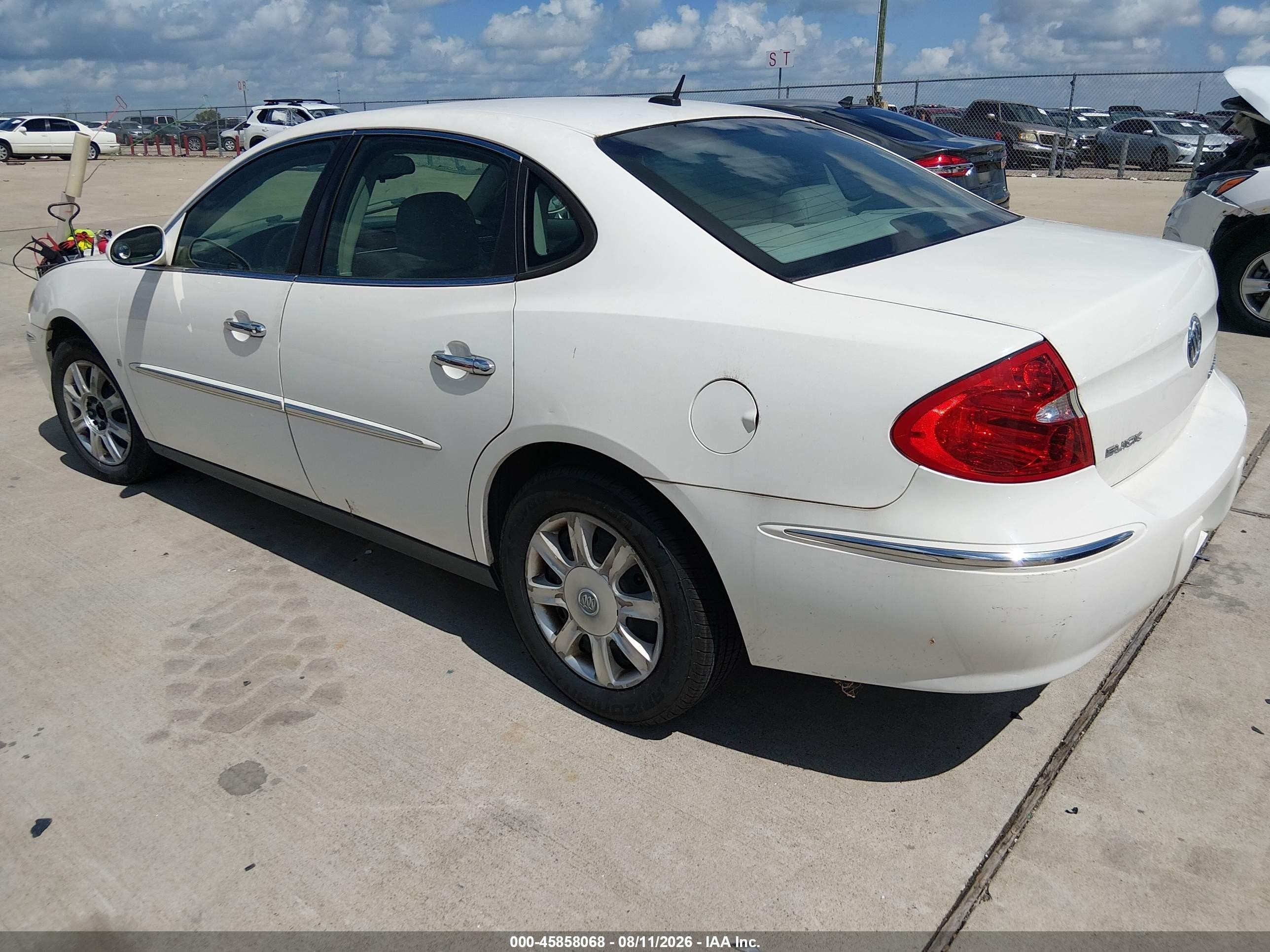 2008 Buick Lacrosse Cx White vin: 2G4WC582081375564
