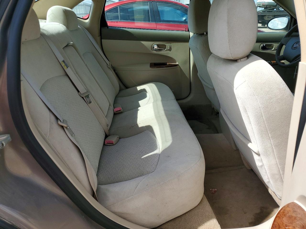 2006 Buick Lacrosse Cx Tan vin: 2G4WC582161165021