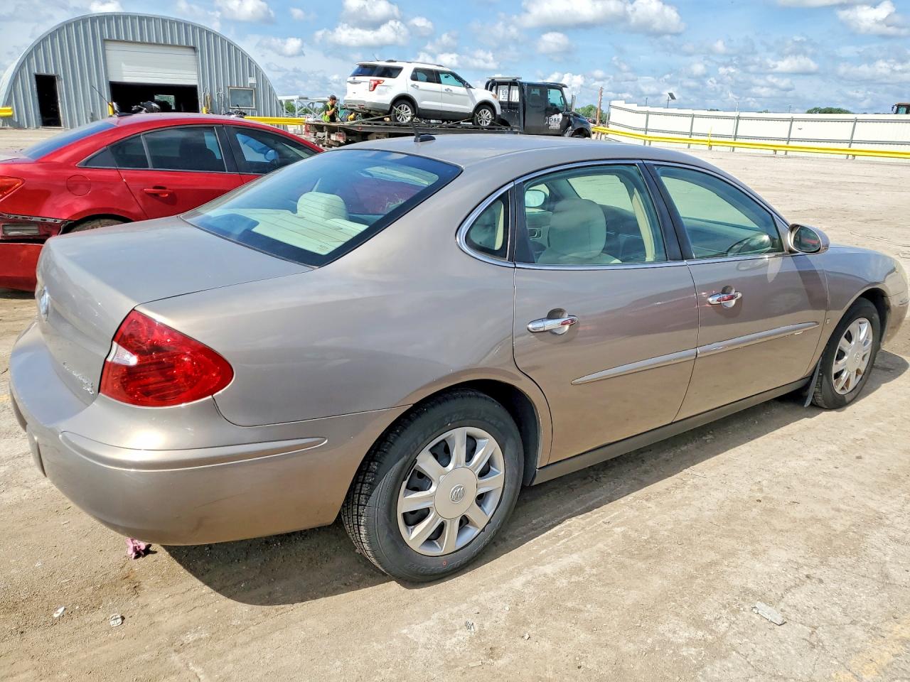 2006 Buick Lacrosse Cx Tan vin: 2G4WC582161165021