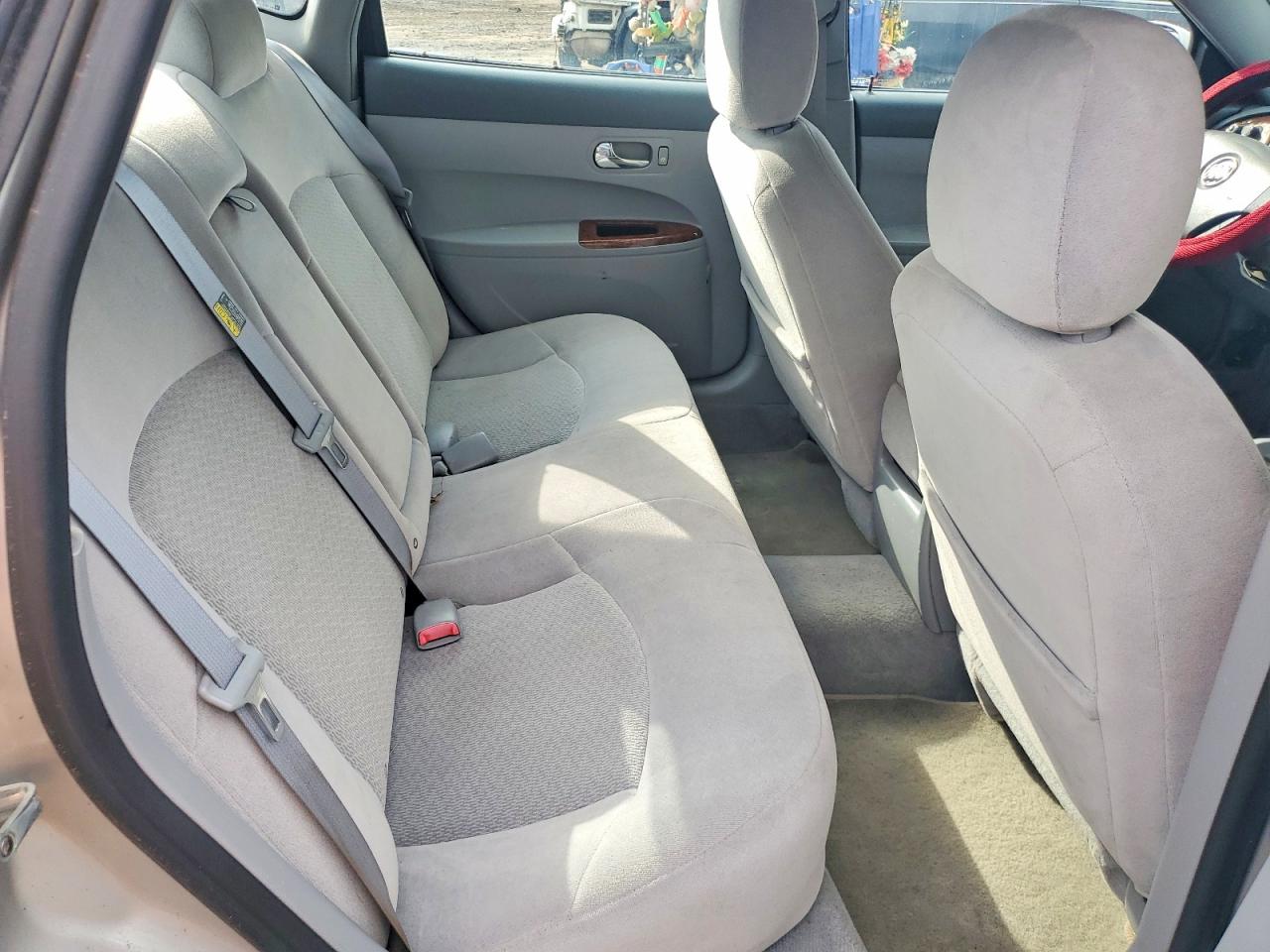 2006 Buick Lacrosse Cx Silver vin: 2G4WC582161286809