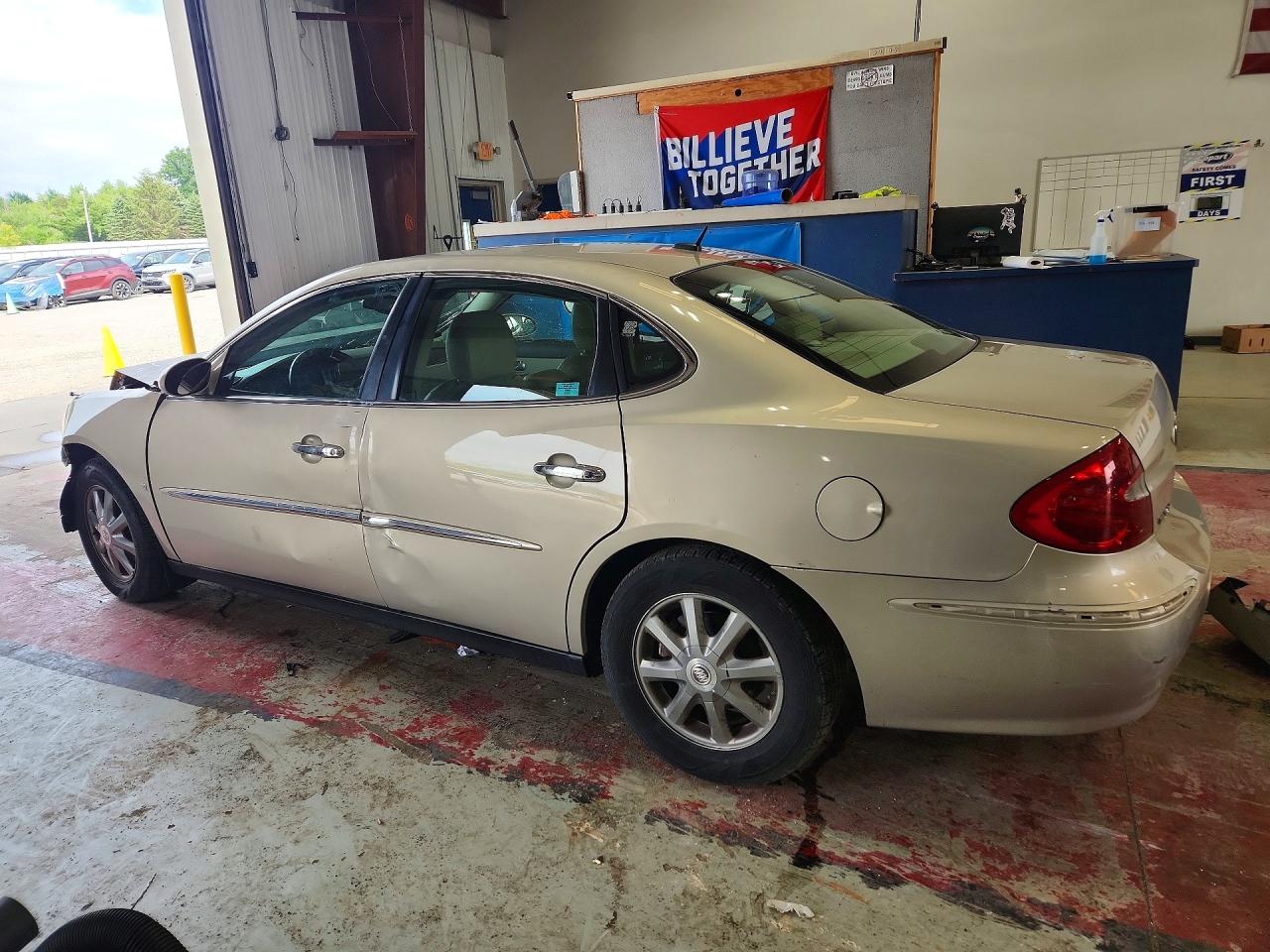 2009 Buick Lacrosse Cx Tan vin: 2G4WC582191186178